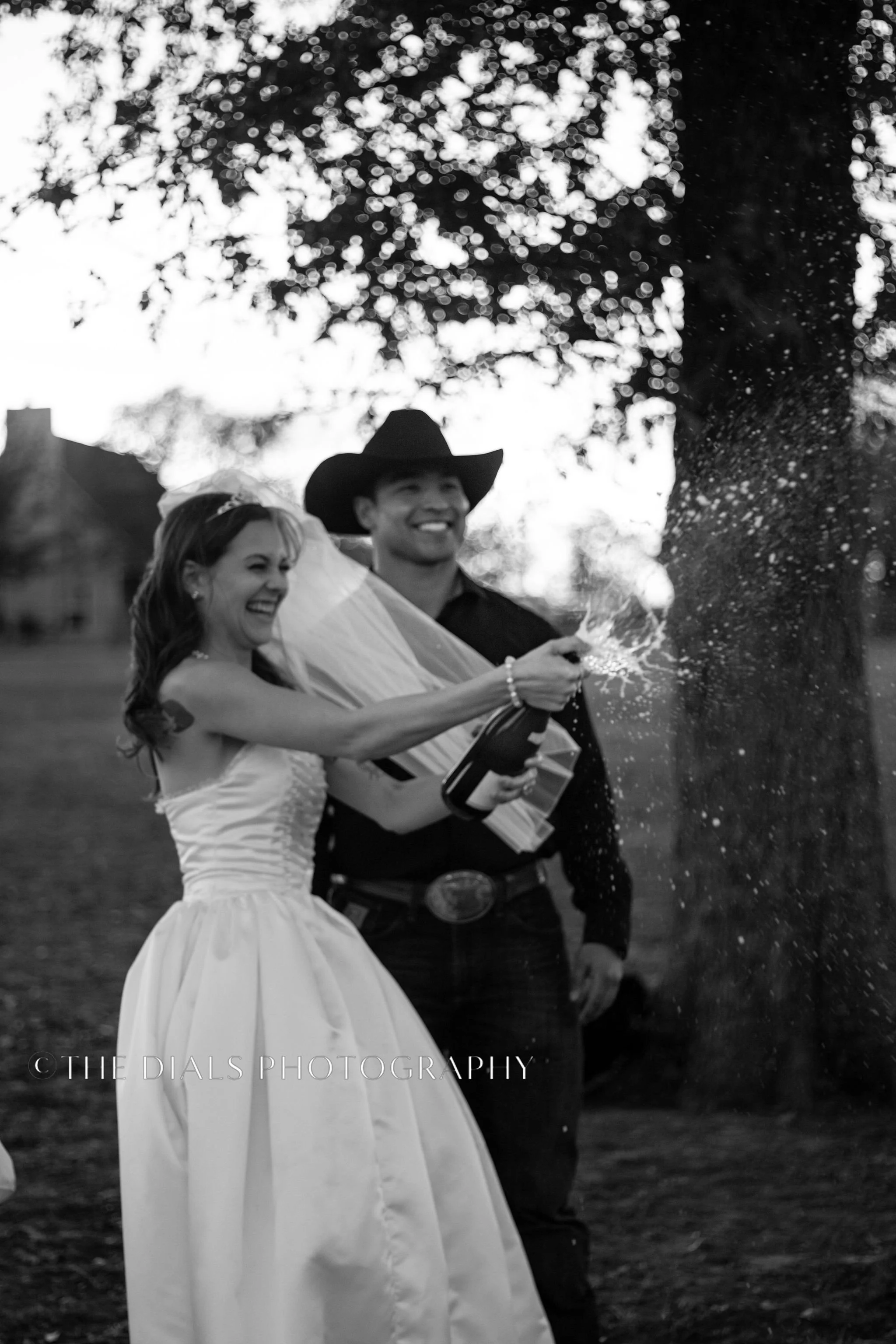 TheDialsPhotography_BridalPortraitsSession_WeatherfordTexas-23.jpg