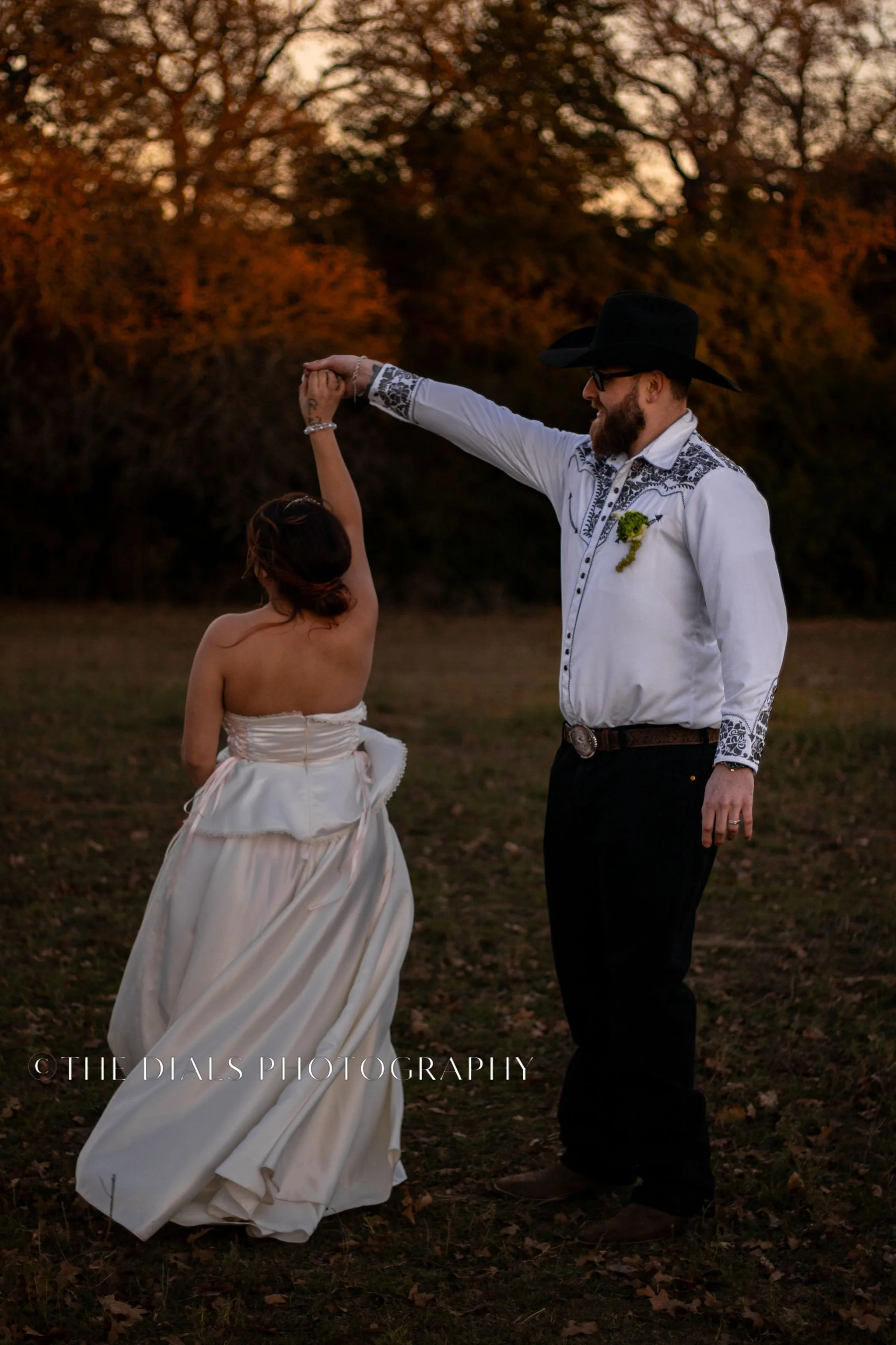 TheDialsPhotography_BridalPortraitsSession_WeatherfordTexas-20.jpg