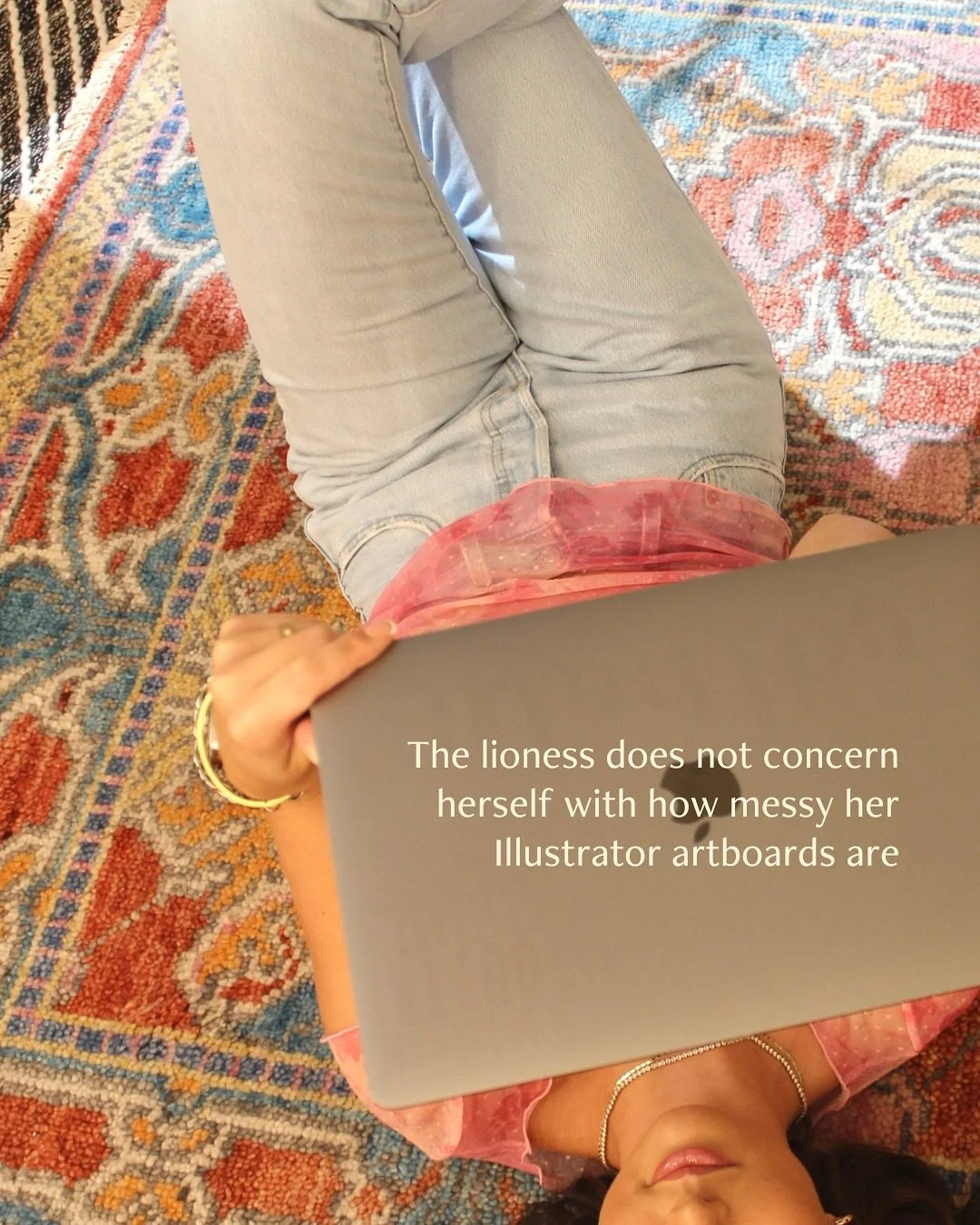 The lioness is a brand designer &amp; social media manager. She can&rsquo;t be bothered!

#branddesigner #logodesigner #socialmediamarketing #socialmediamanager #smm @adobedesign @adobecreativecloud