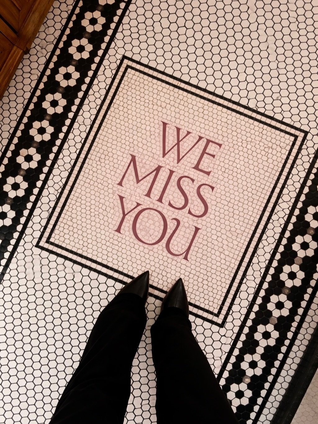 It&rsquo;s all in the details for @wemissyouagency 💌

Introducing We Miss You, an agency built around elevated engagement through real human connection.

Because the brand is rooted in relationships, we wanted it to feel like a love letter from busi