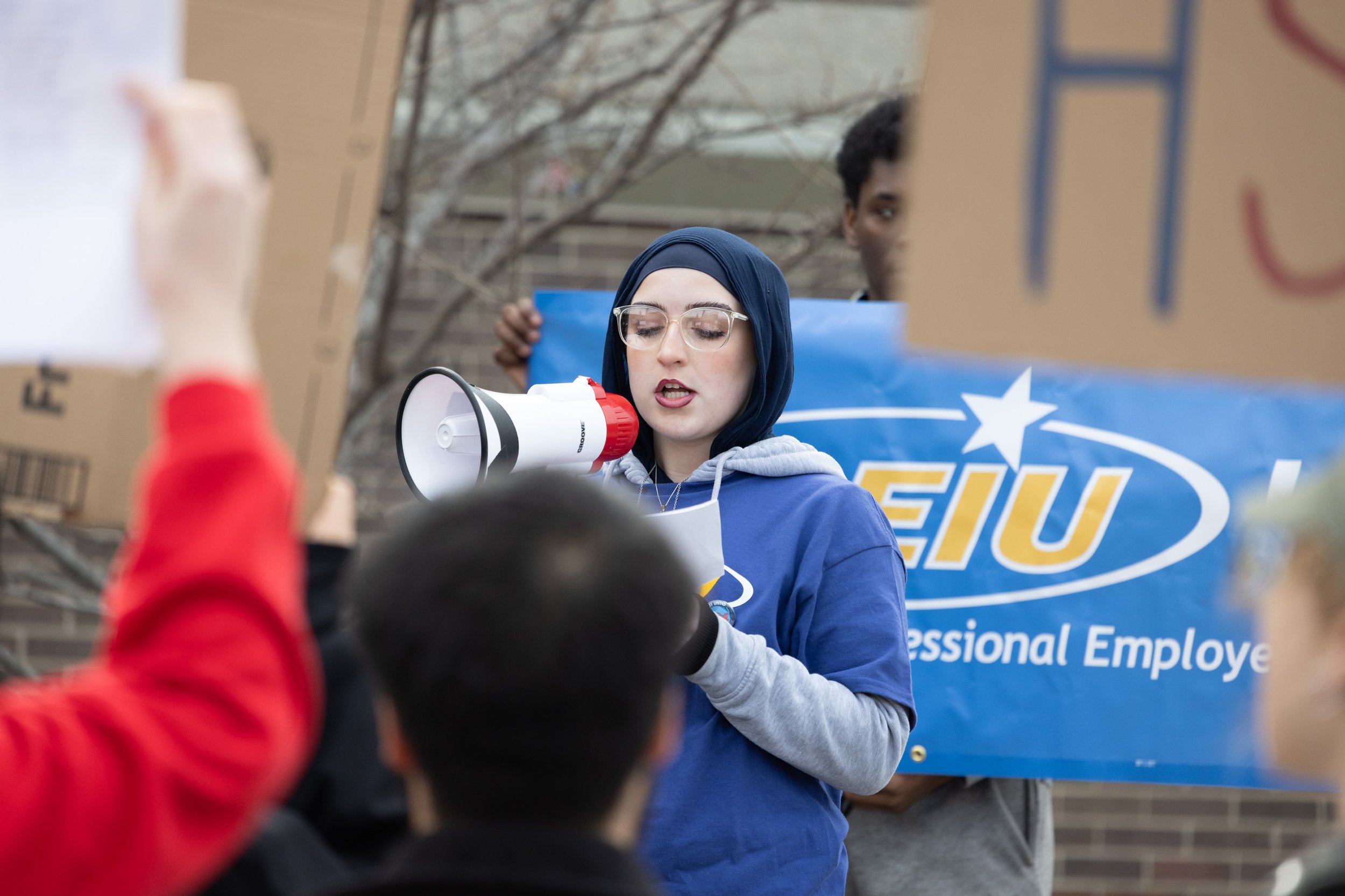 Support UIC Housing Staff's Union Fight