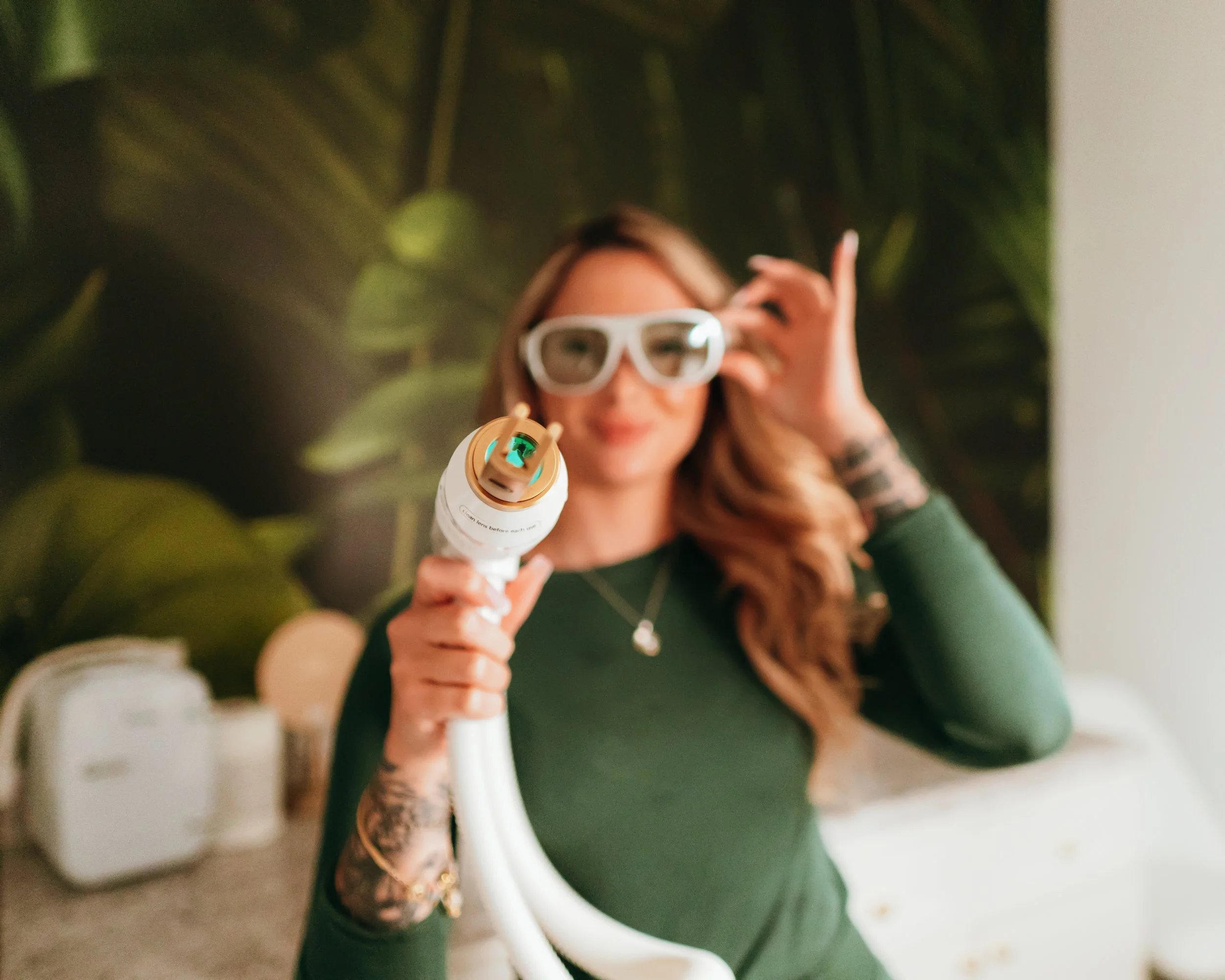 How the Aerolase Neo Elite® Laser Works: Transforming Skin from the Inside Out