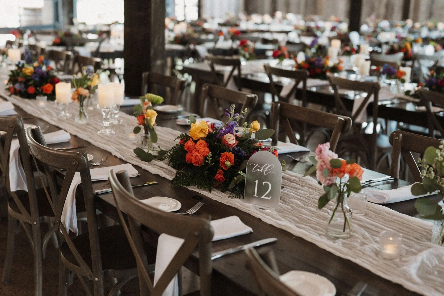 Vendor magic ✨
💐 @melindaspreciouspetals— romantic textures + seasonal stems
🍽️ @sausalitocle — delicious flavors & exceptional service
📸 @bjoy_photo — timeless, light-filled imagery
I love curating teams who share the sam