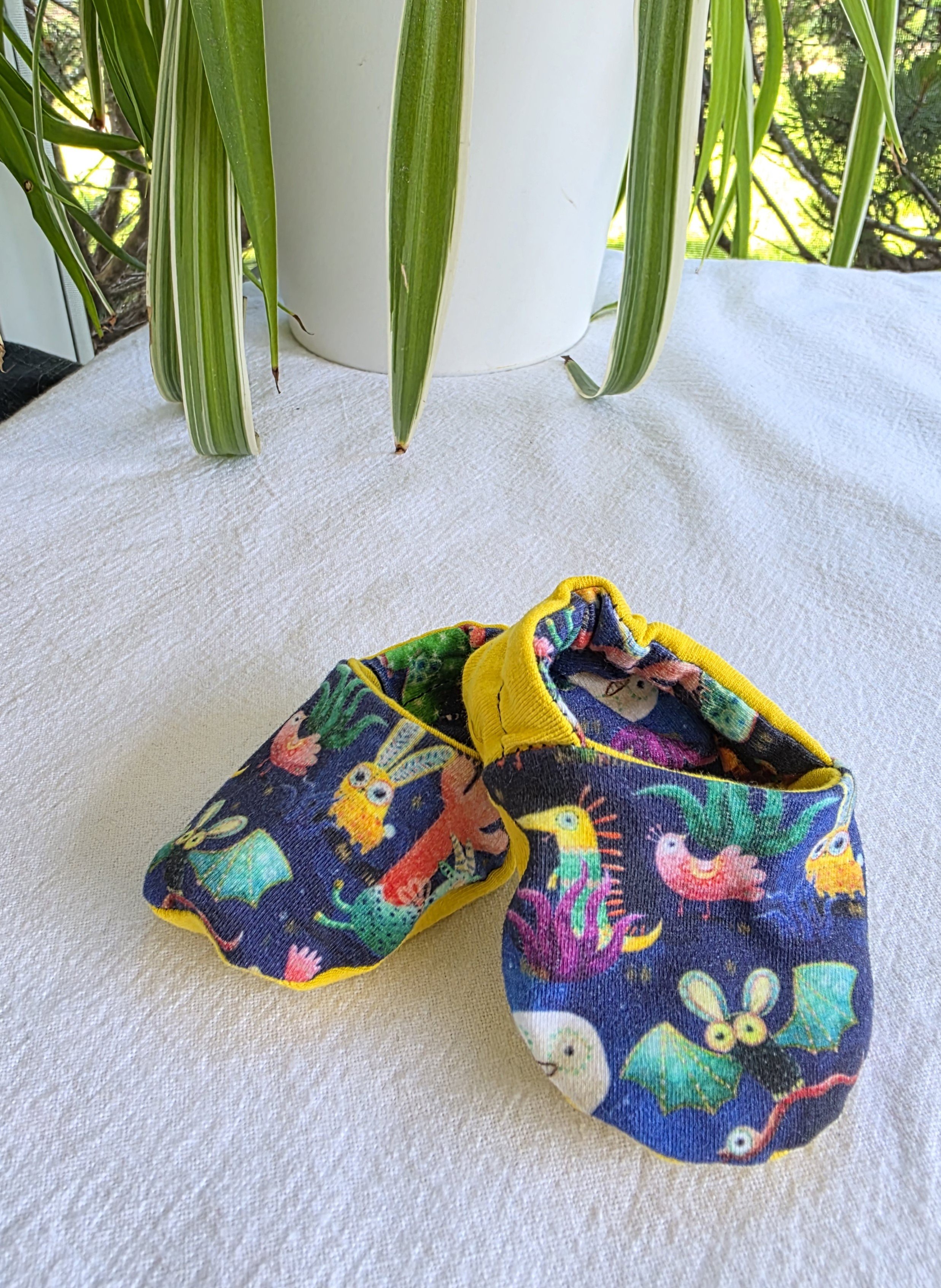 Reversible Booties- size 0