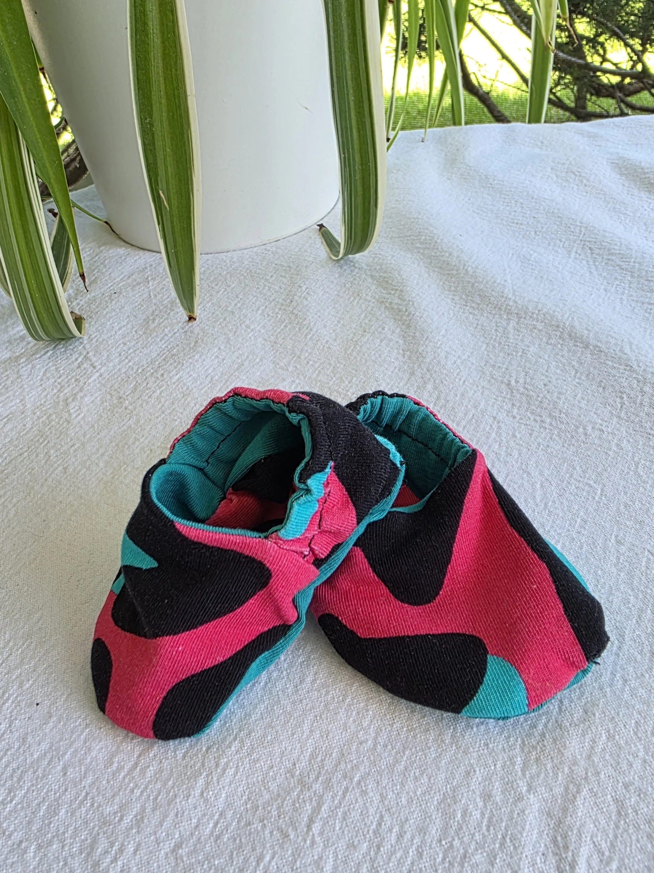 Reversible Booties - size 0