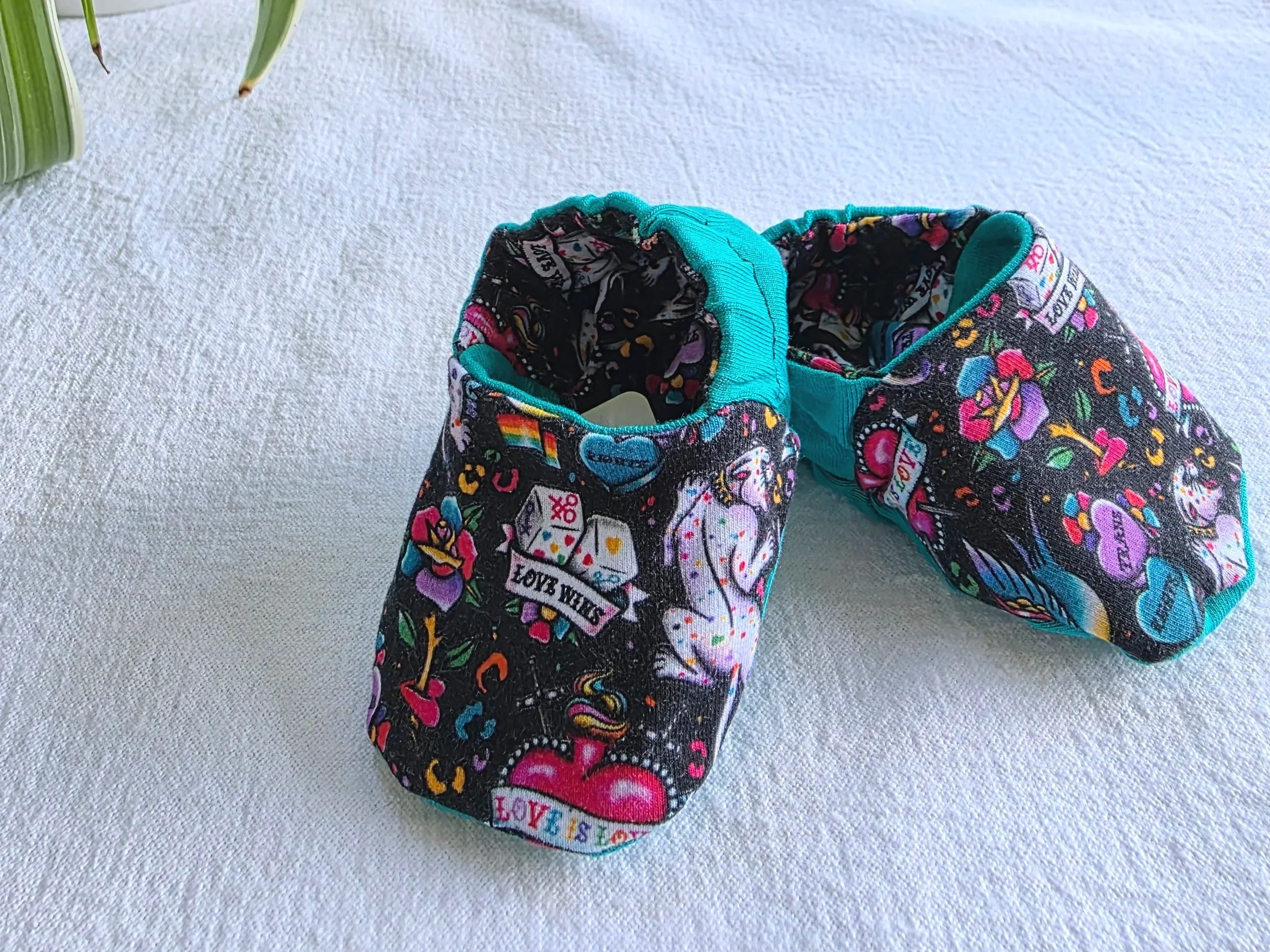 Reversible Booties- size 0