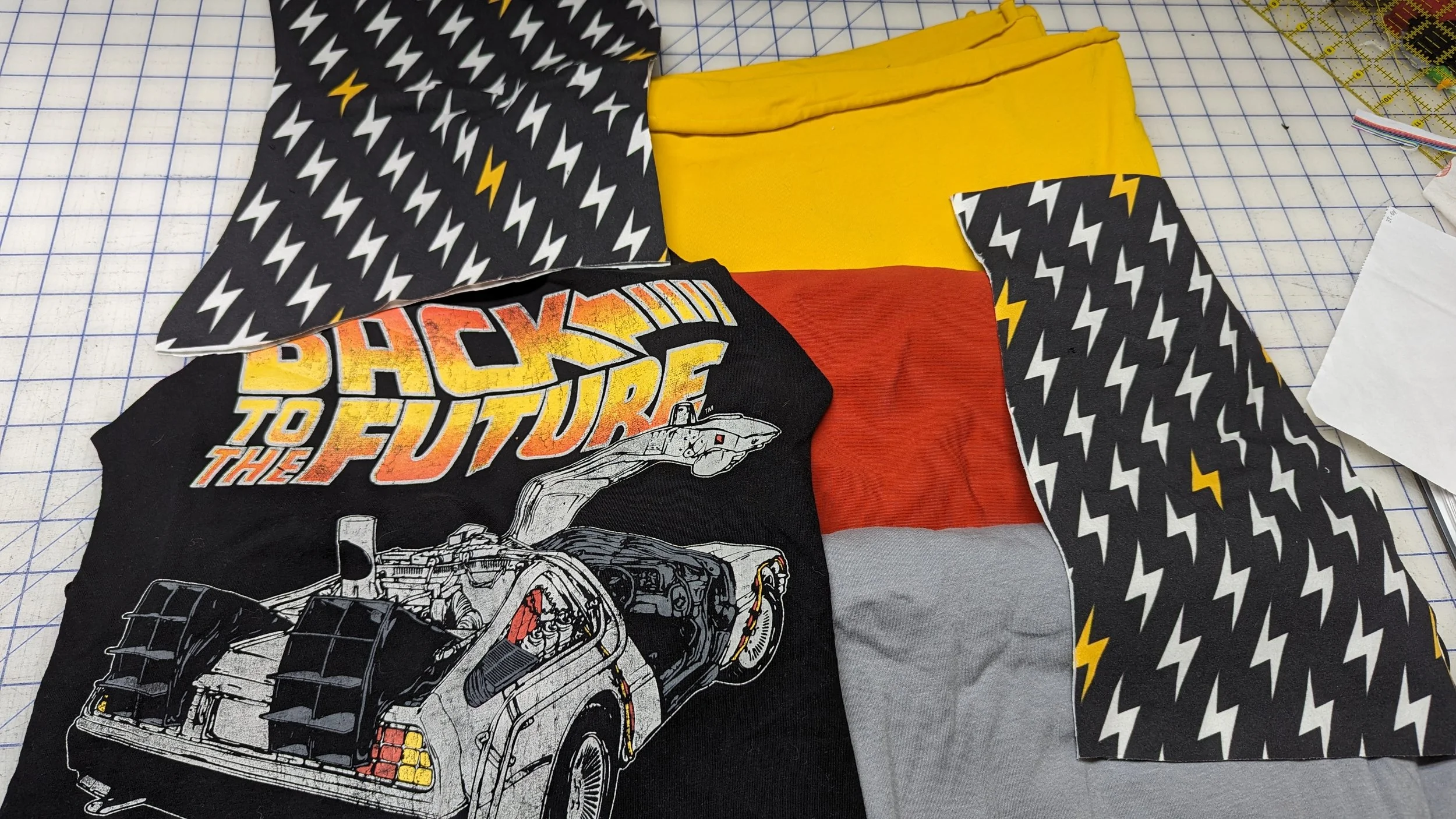 3. Choose a sleeve colour (hoodies)...