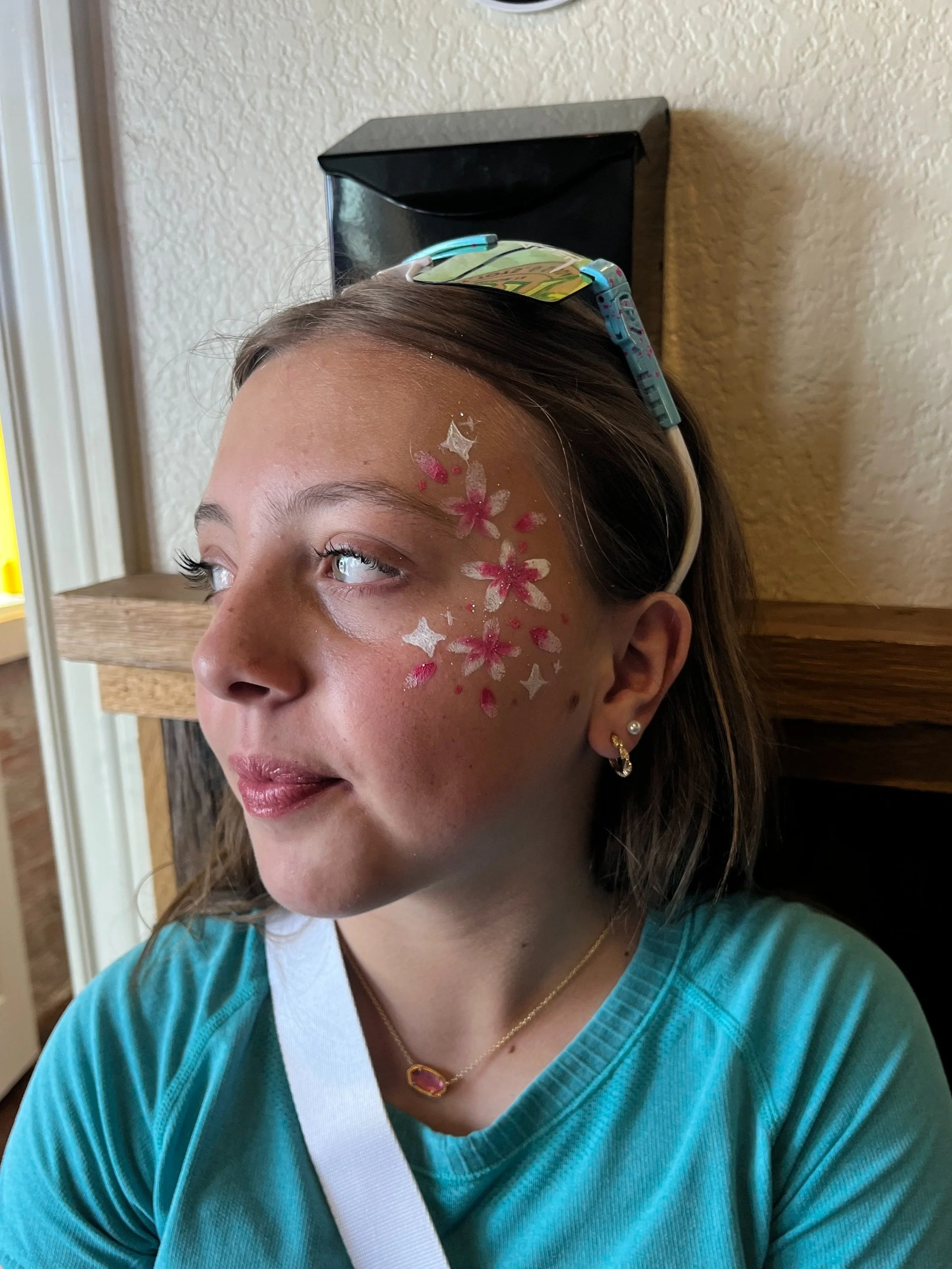 flower face paint