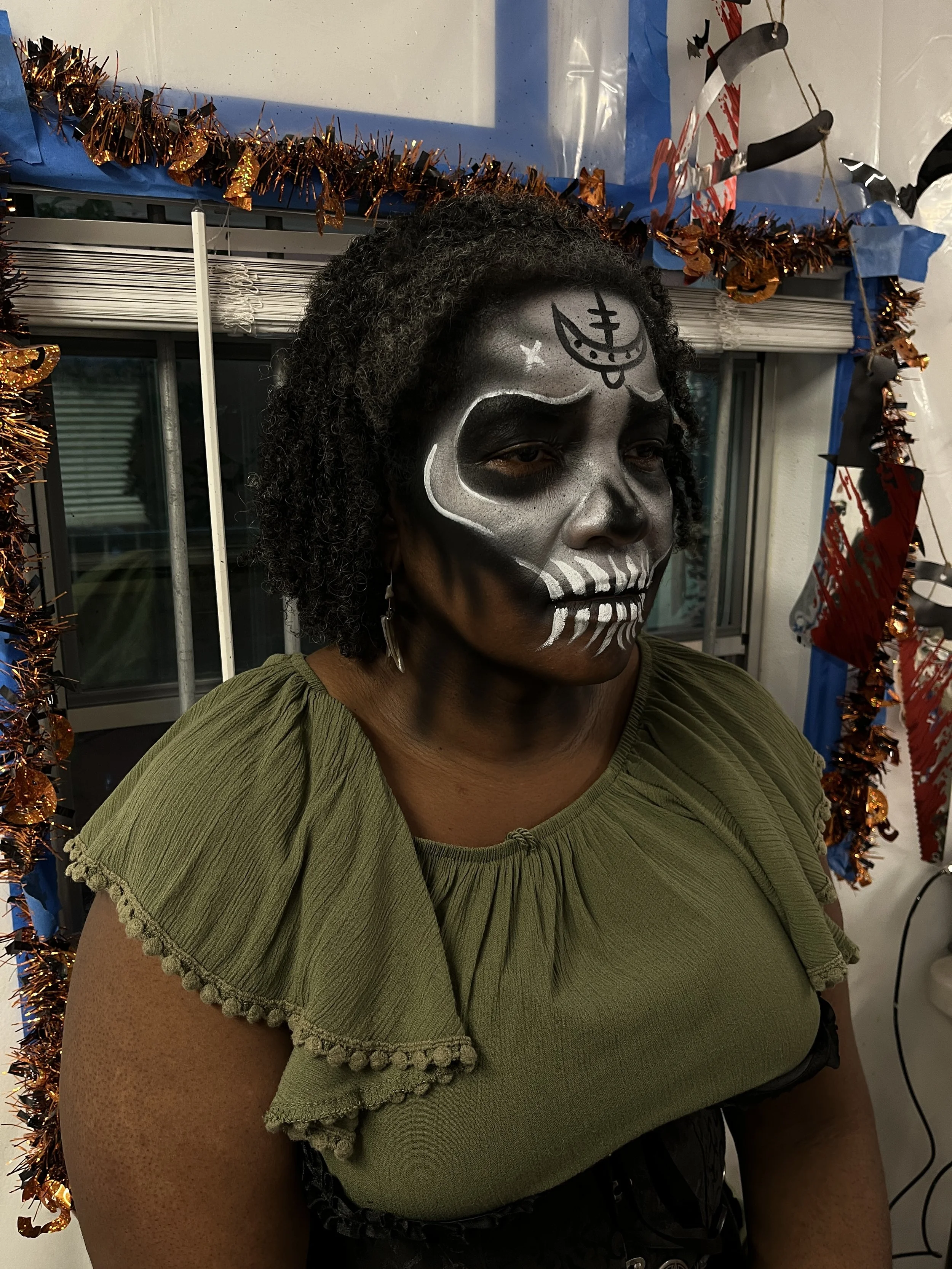 witch doctor skull airbrush makeup