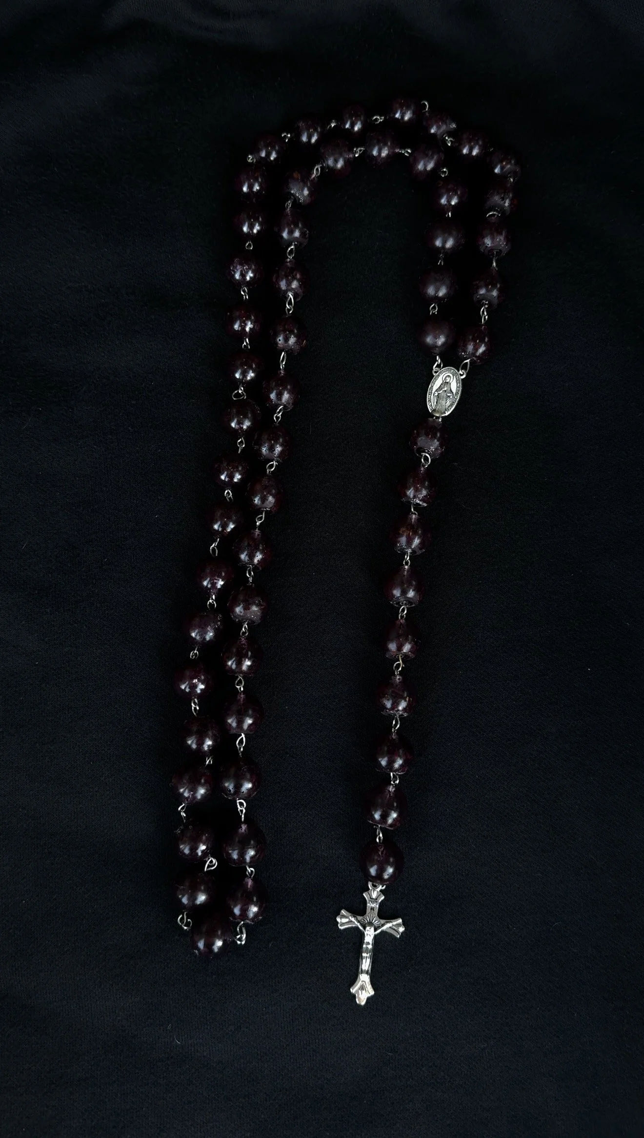 rosary made with uv resin and dried rose petals