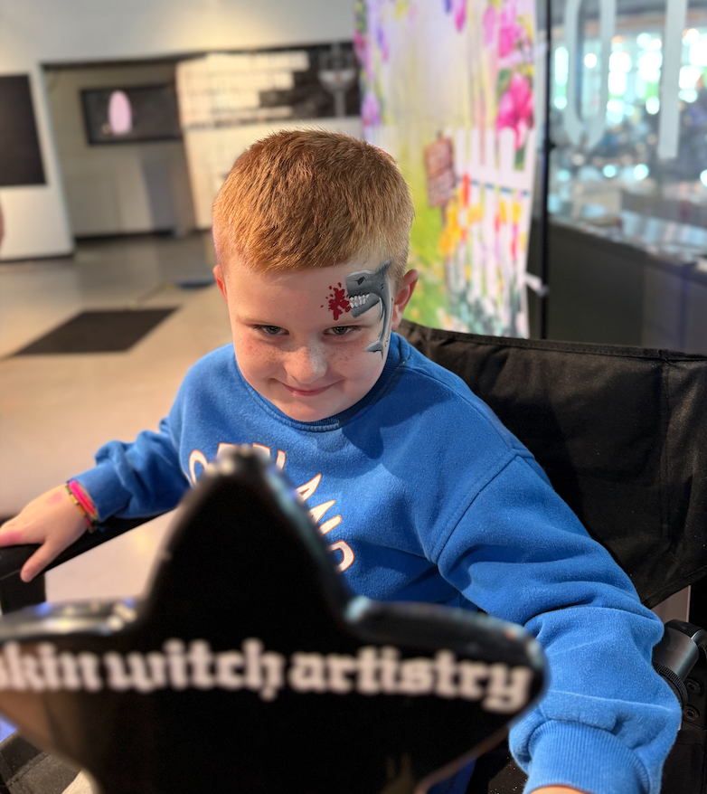 shark face paint mirror reveal