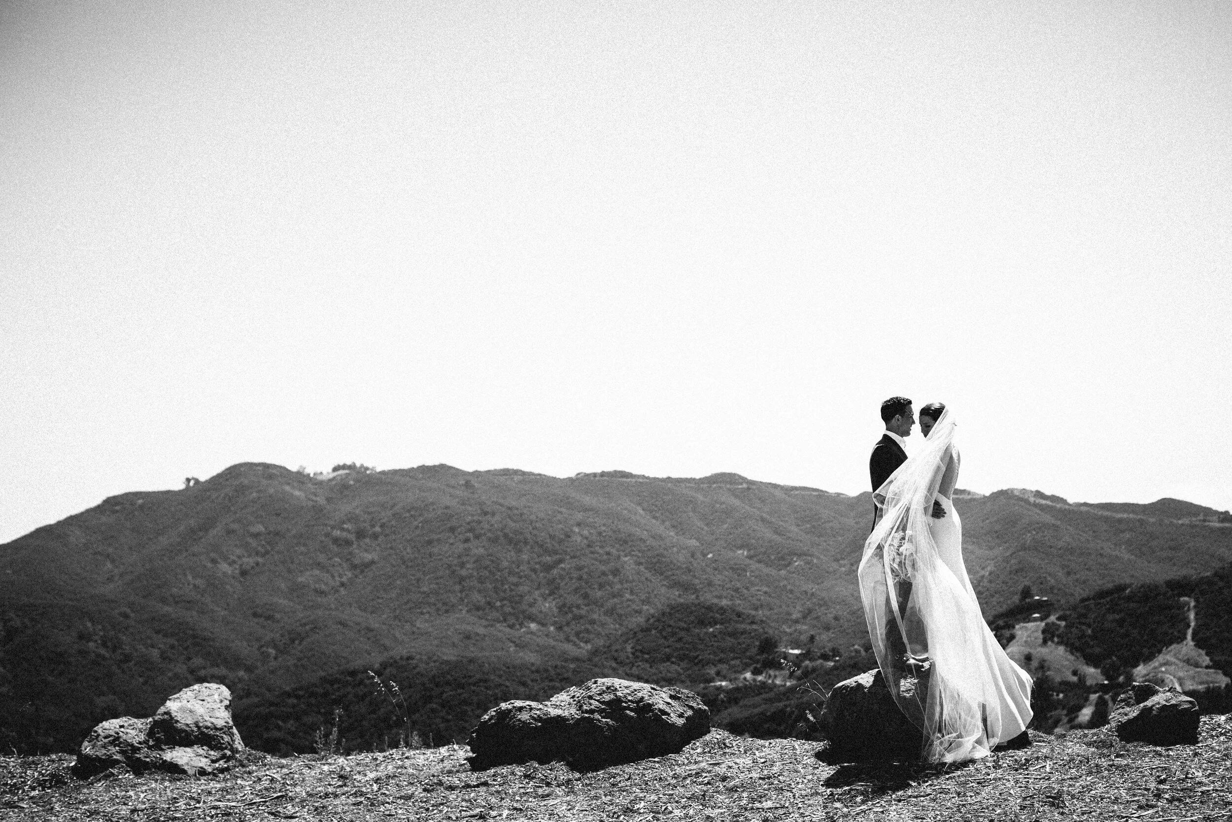Callie-Biggerstaff-Photography-Malibu-Los-Angeles-Wedding-Bride-Elopement-Organic-Intimate-Portraits-Groom-Real-Momentsjpg.jpg