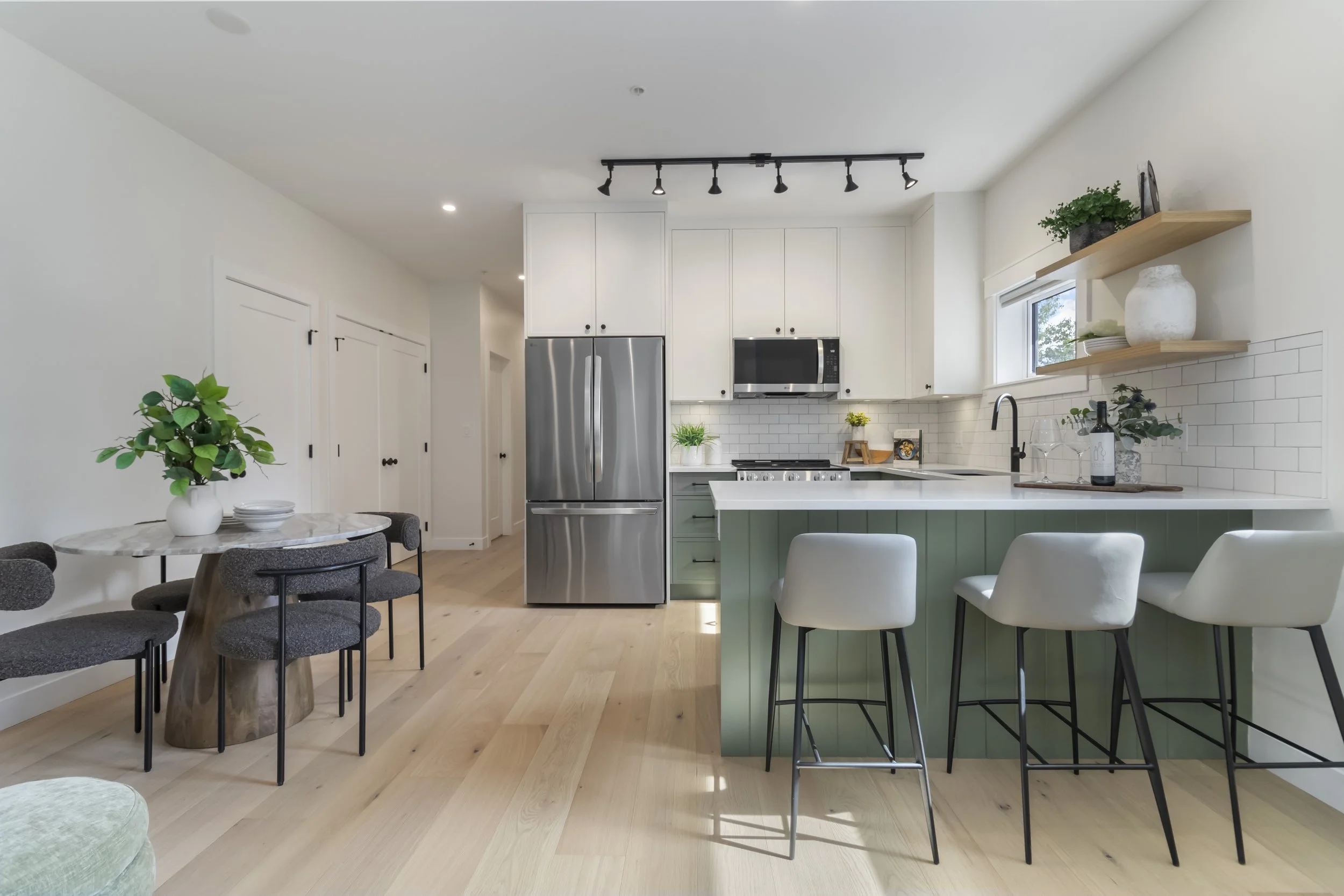 Kitchen Dining Kindred.JPG