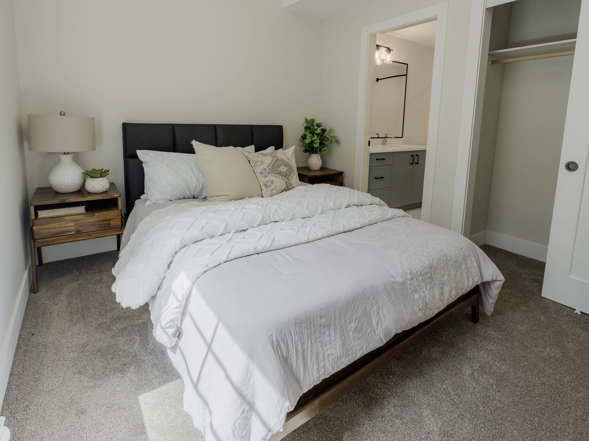 UrbanThrive_Folk_-115.jpg