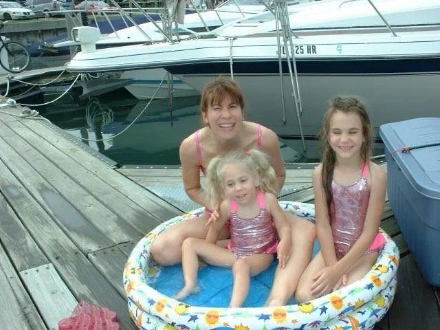 2003 keeping cool on the dock