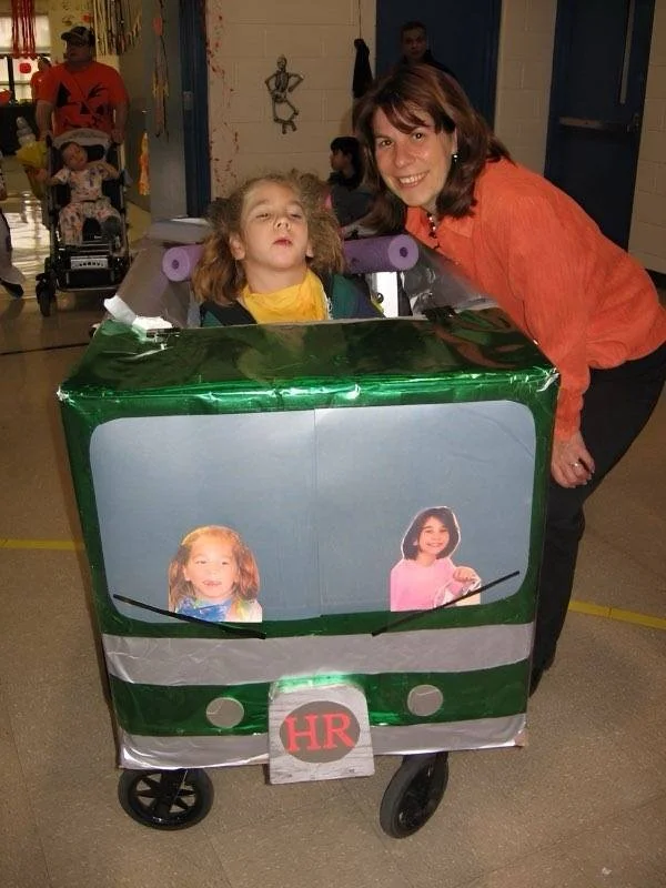 2008HalloweenRitaKiKi.jpg