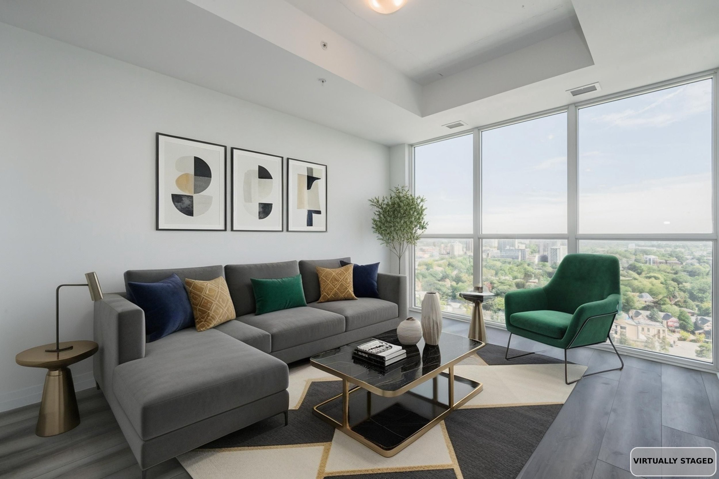 2204-108 Garment St.