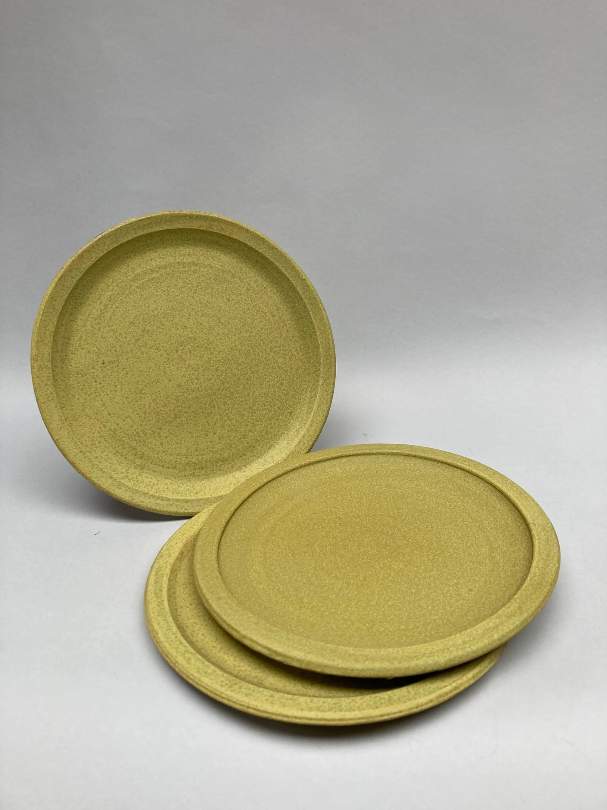 yellow plates.jpg