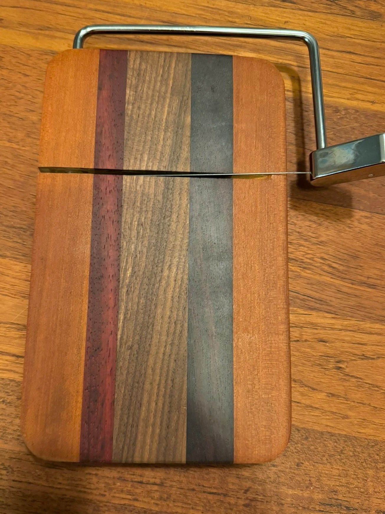 light+wood+cheese+board.jpg