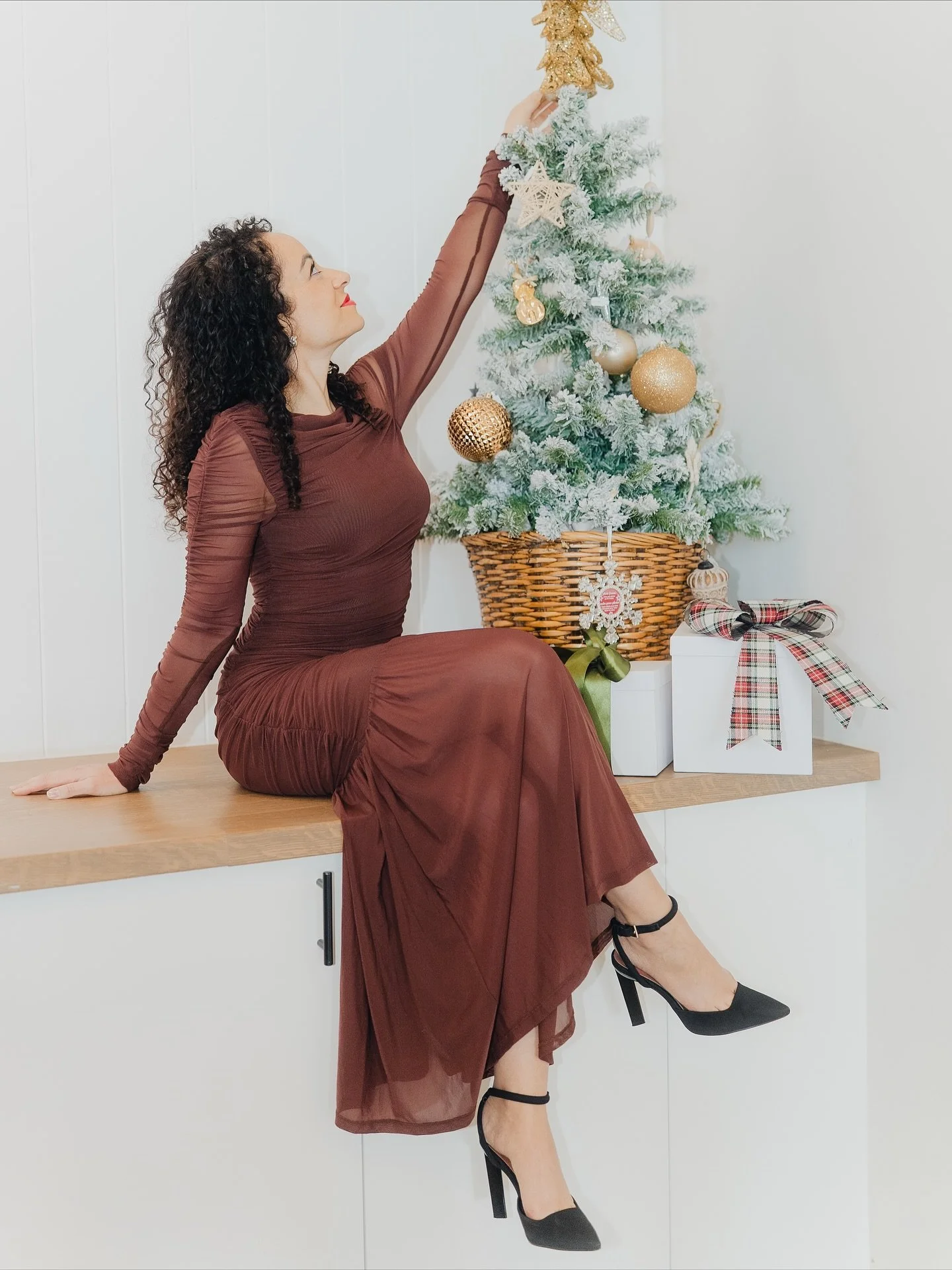 Holiday kick-off @ftlothrifting 🎄 We got to pop in for a photoshoot as they launch into the season &ndash; twinkle lights, cosy textures, and joyful colour everywhere. It&rsquo;s been a super busy fall and we&rsquo;ve loved working with so many diff