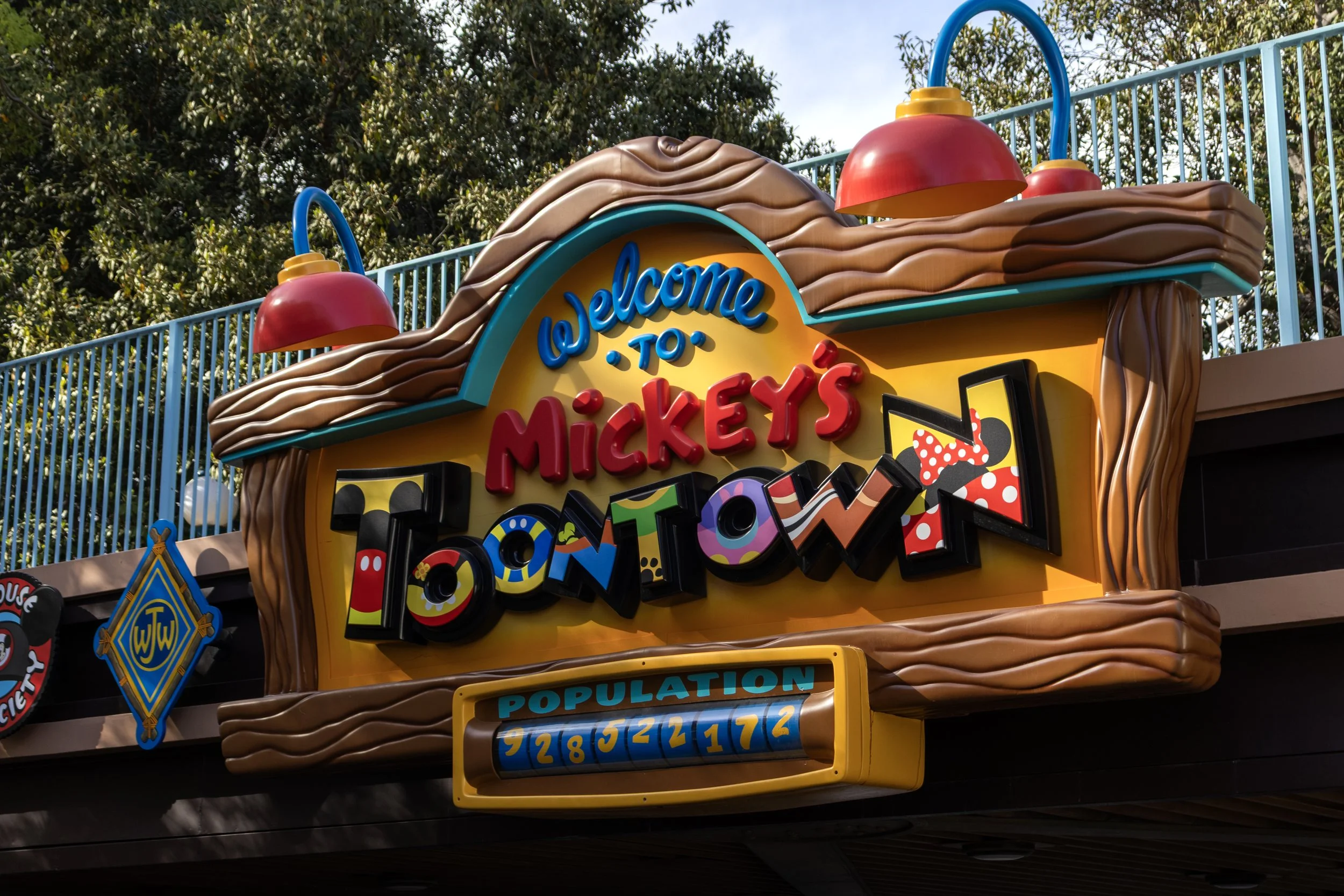 ToonTown - Sign 2.jpg