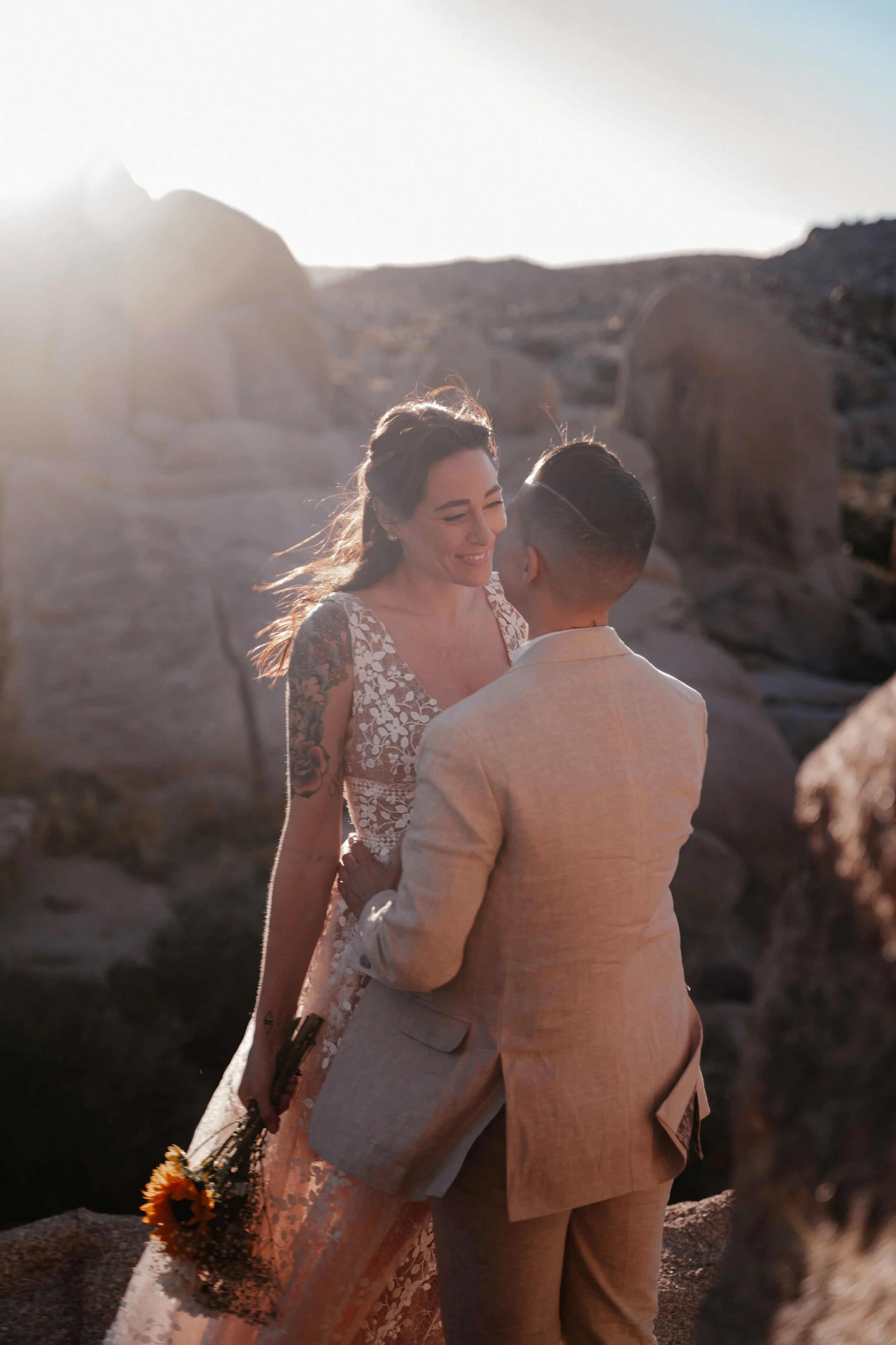 231109_Jadai&Aurelia_JoshuaTree_0825.jpg