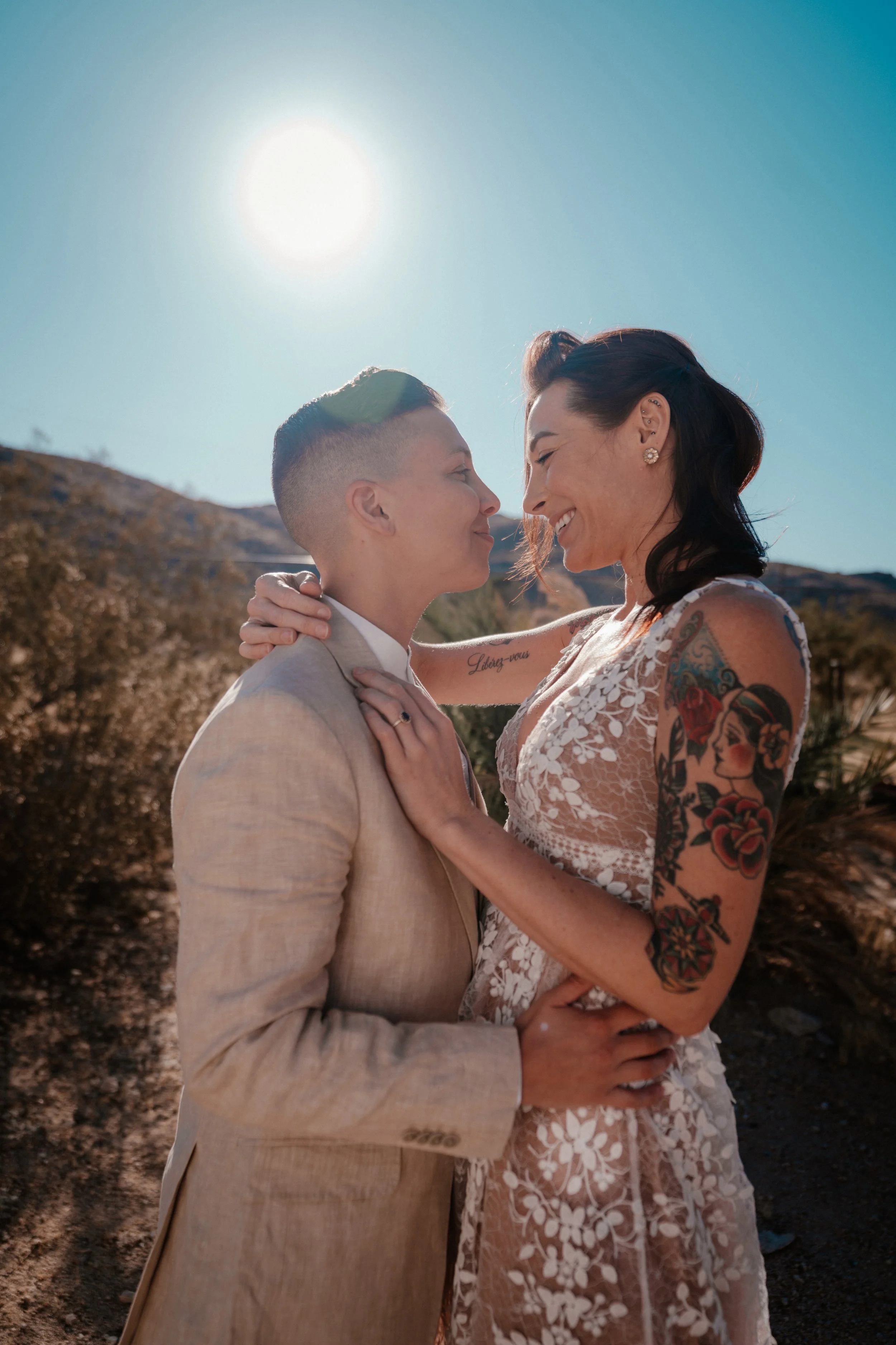 231109_Jadai&Aurelia_JoshuaTree_0382.jpg