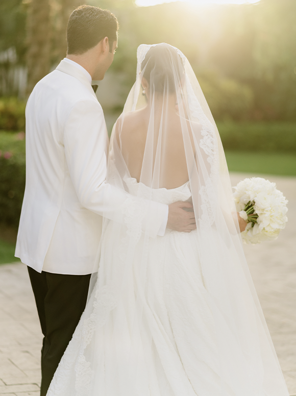 Lace &amp; Legacy: The Spanish Bride