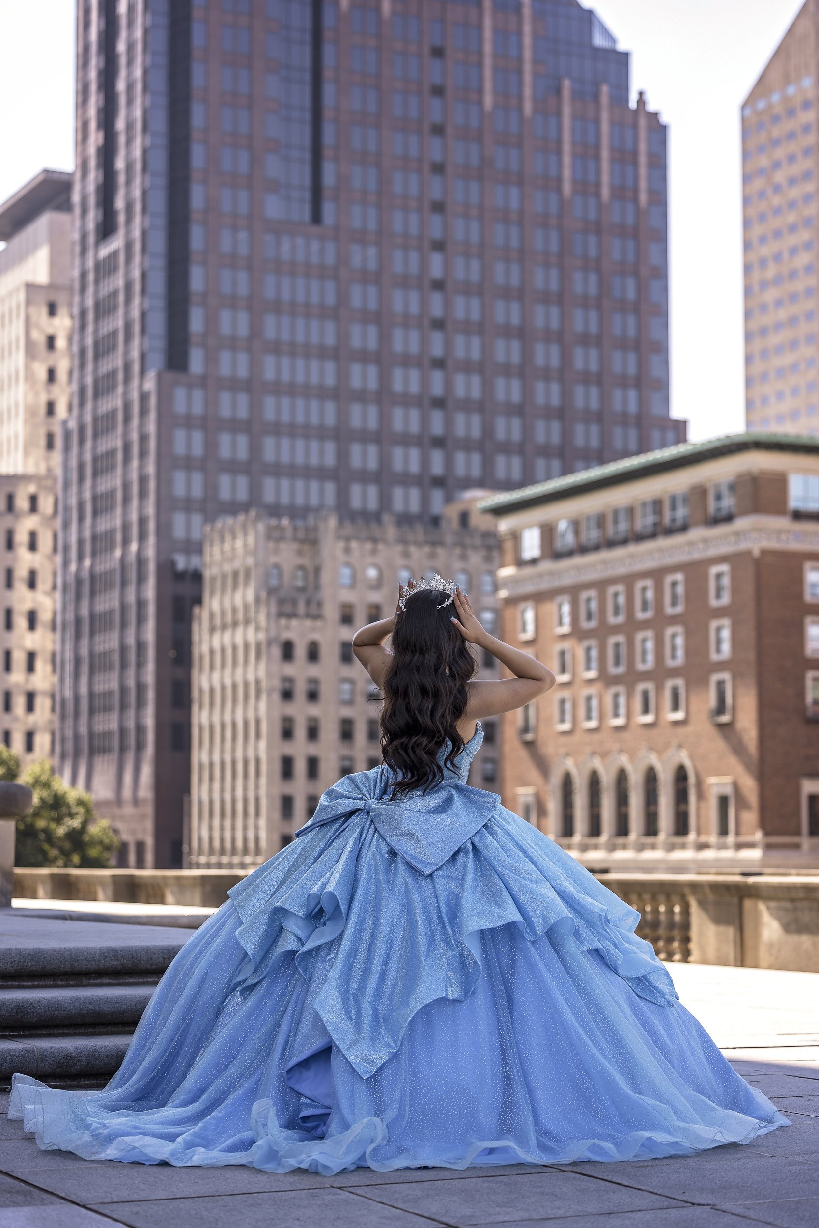 Quinceañera photography session at the historic building in Indianapolis IN – Sweet 15 portraits by Eli Mestas