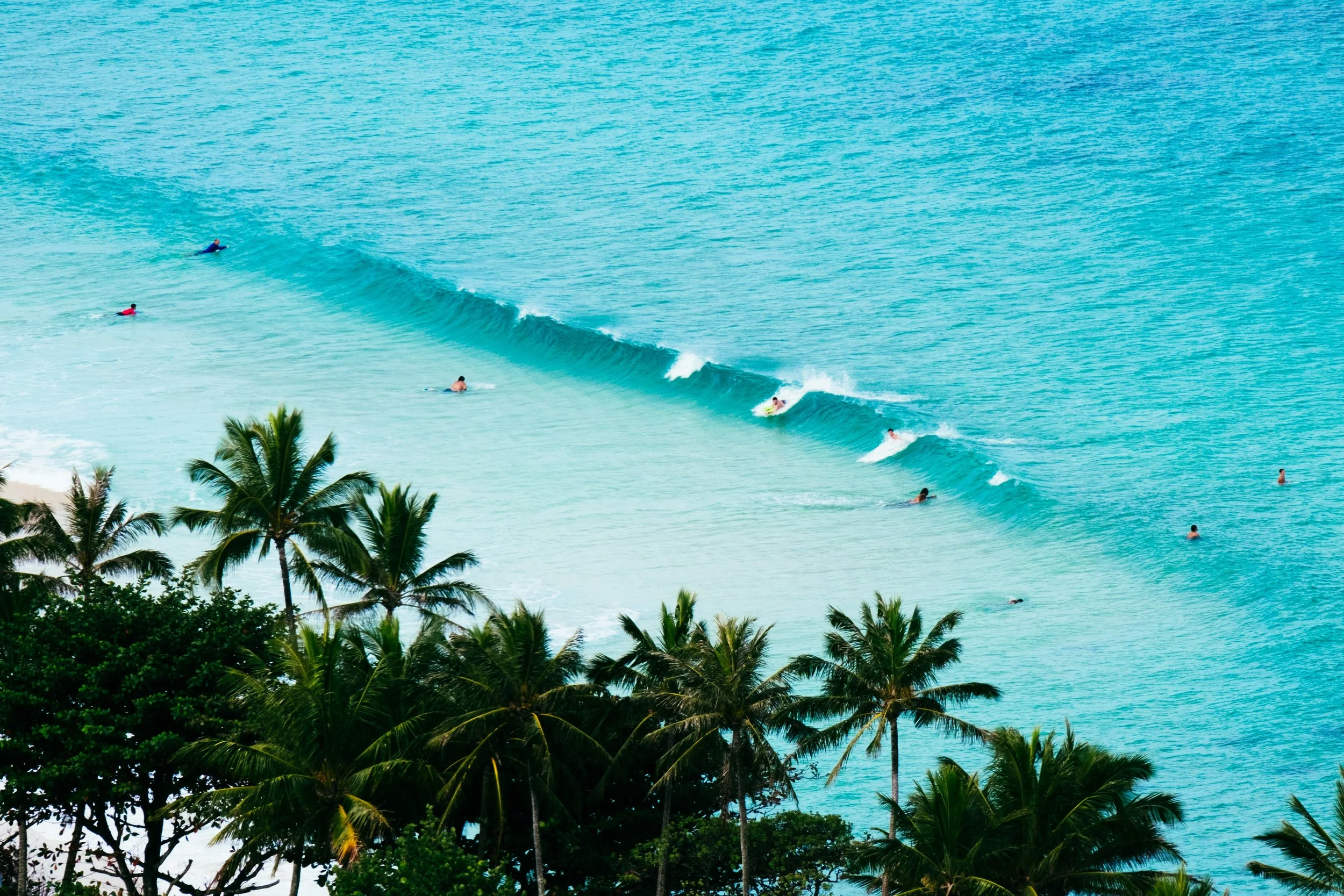 Luxury surfing experiences: Where adventure meets refined travel