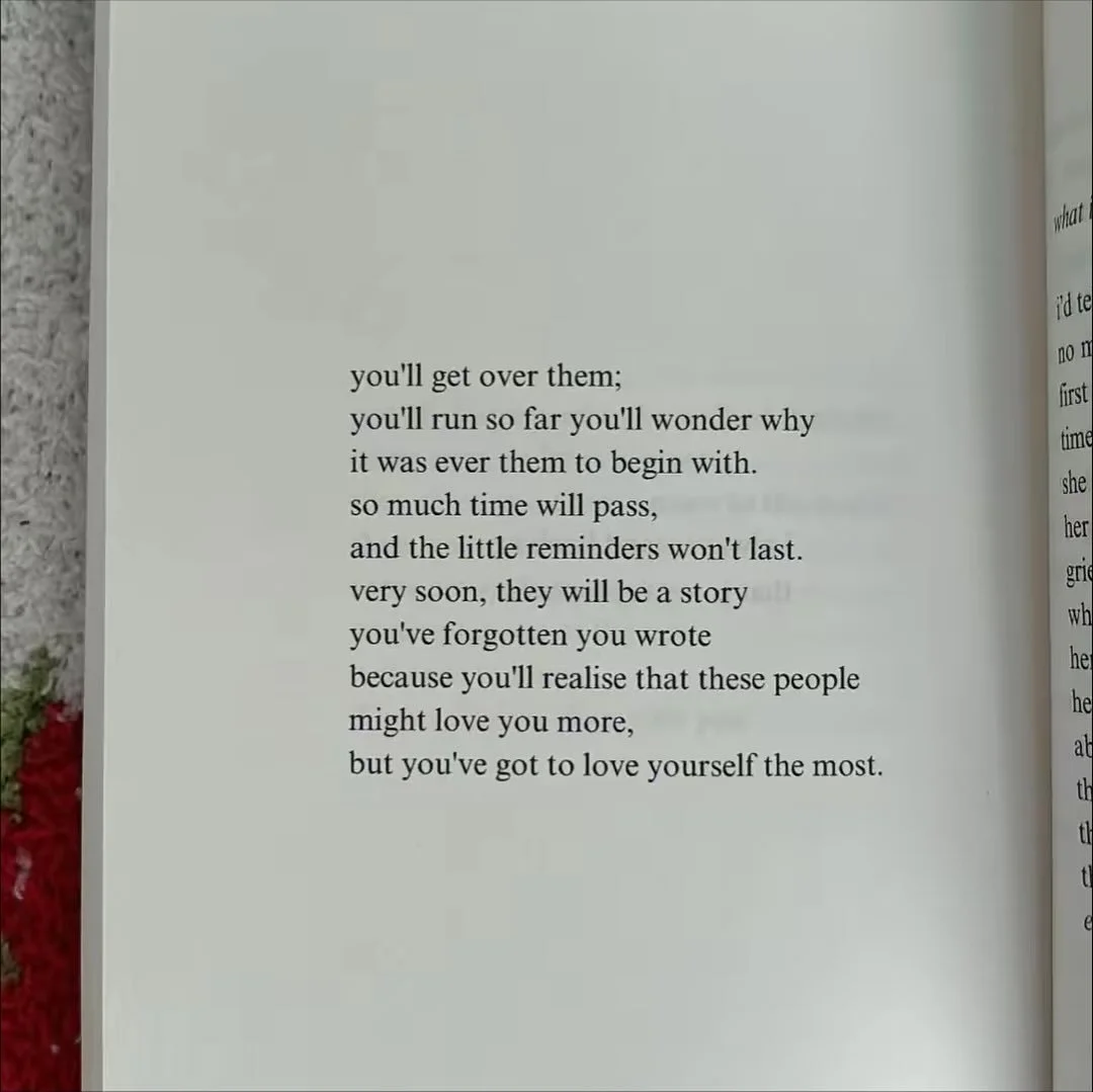 🤍

from my book &lsquo;growing&rsquo; by katie cecilia on amazon 📖🌱✨

🏷️: #originalpoetry #poetry #poetrycommunity #healingpoetry #healingpoem #healingquotes #writersofinstagram #poetsofinstagram #poetrybook #poetrybooks #explorepage