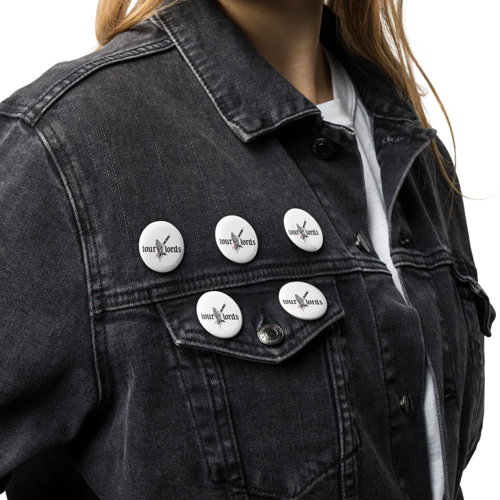 set-of-pin-buttons-white-1.25-front-6740502cb8b63.png