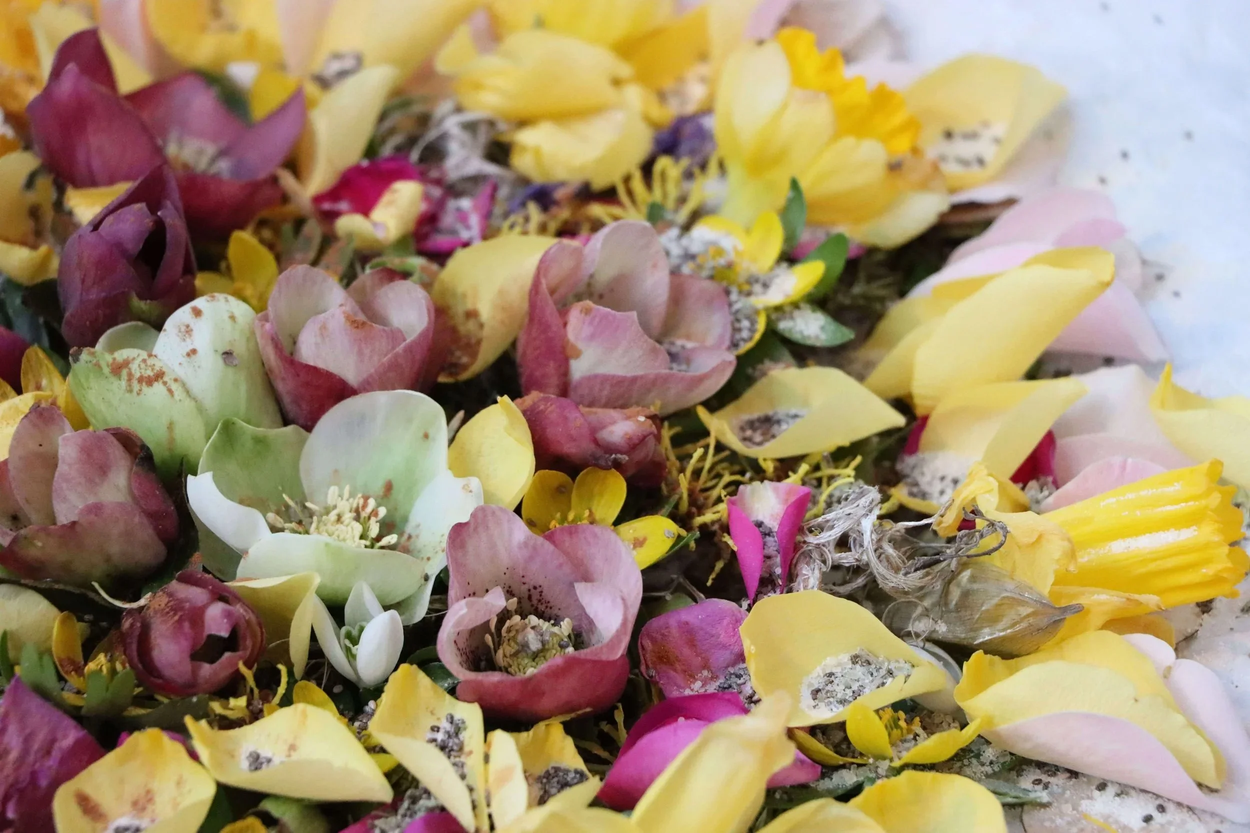 Blumen und Ritualgaben für einen Soul Bloom Ritualprozess und innere Wandlung