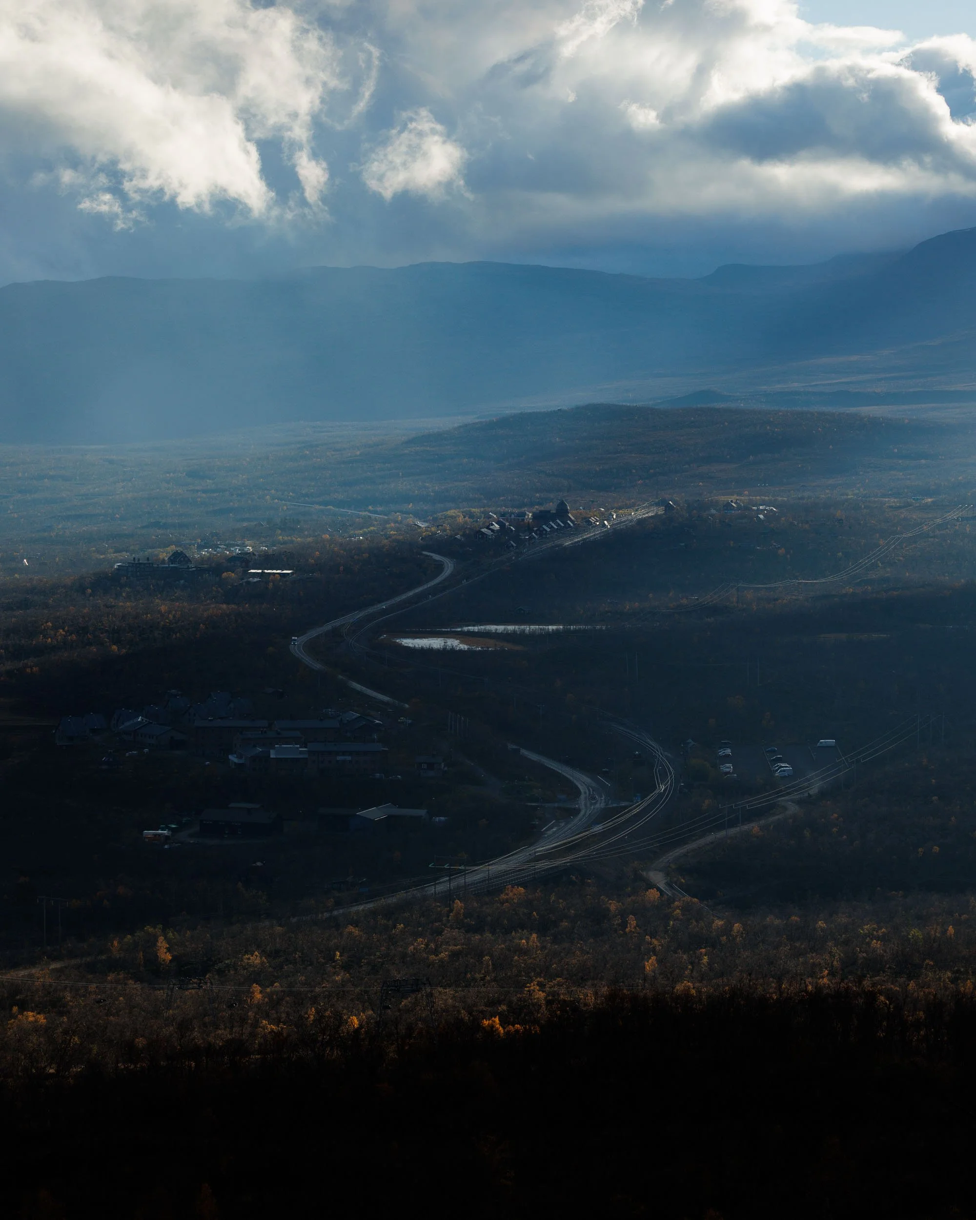 abisko-autumn-from-above.jpg