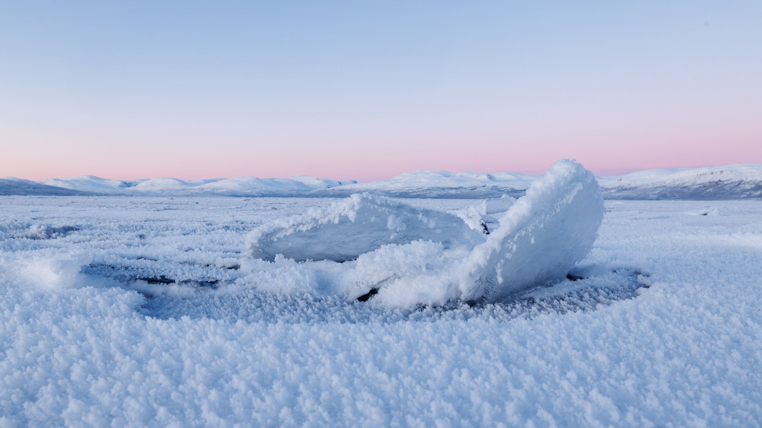 A little pressure ridge on the surface of the torneträsk