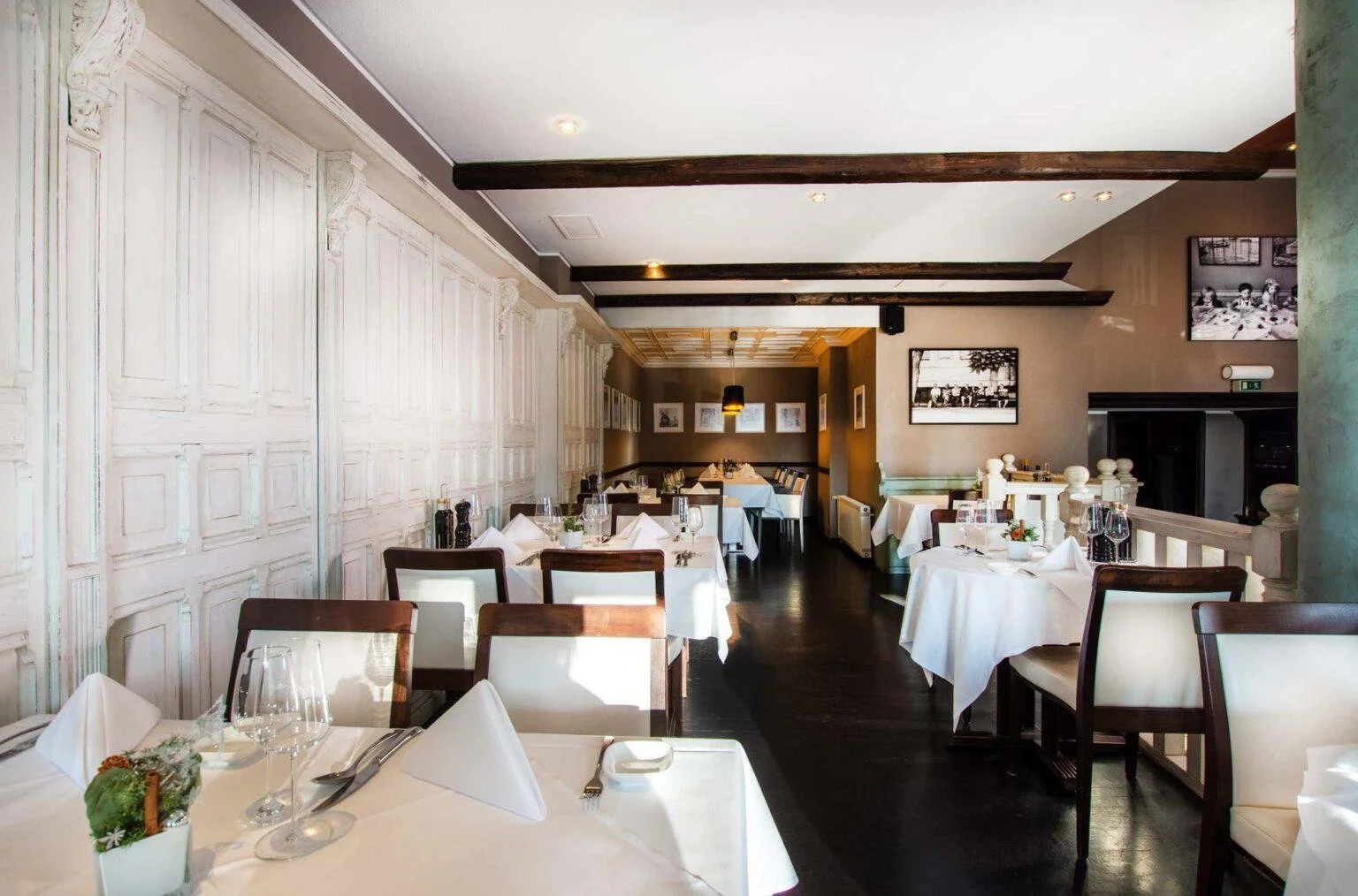 Edles und historisch eingerichtetes Restaurant