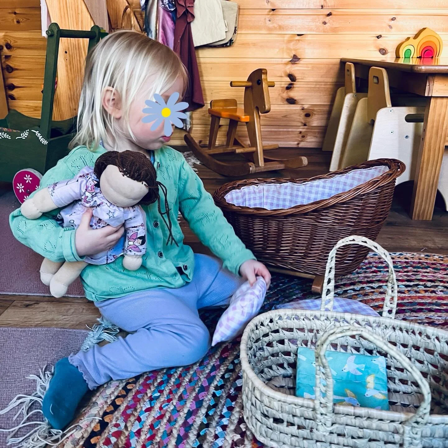 Another month filled with gentle rhythms in the nest has passed 🌈✨

Slow rhythms that gift little ones the time to fully immerse themselves in imaginative play, to find joy in the simple everyday moments, and to build strong relationships with each 