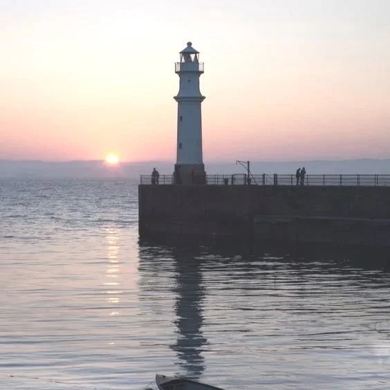 how to help our children through difficult times