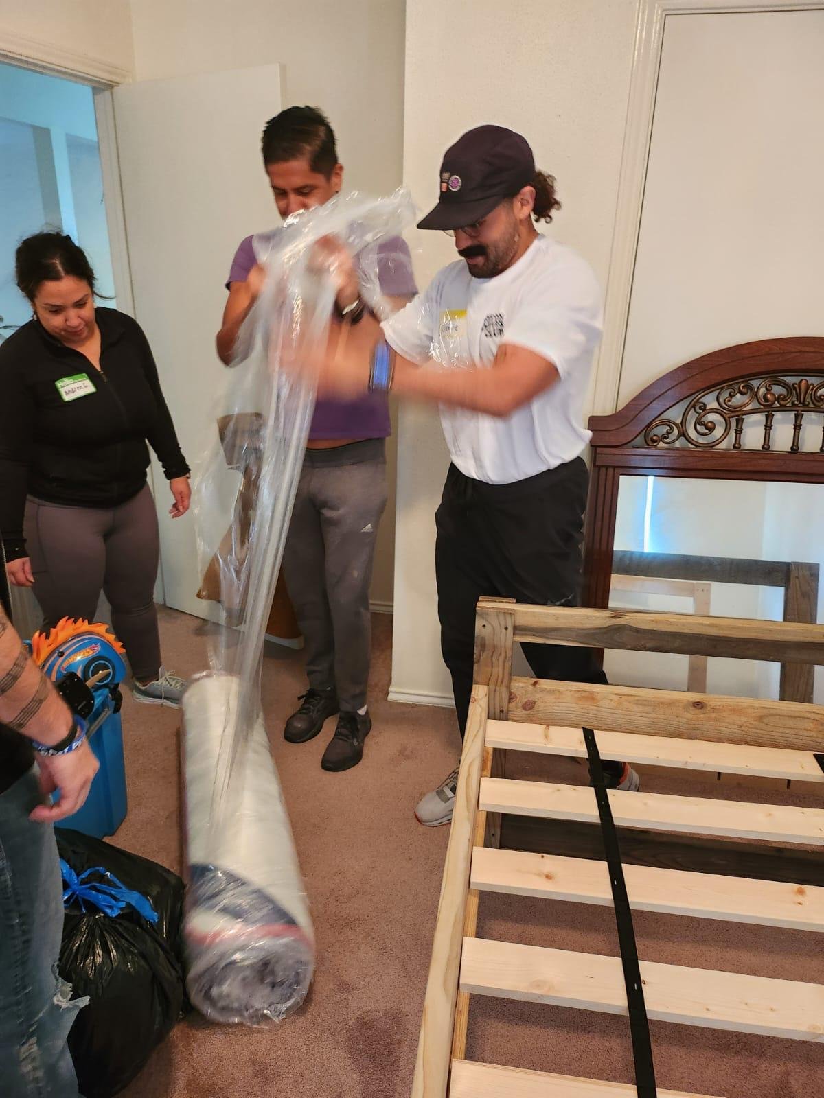 WhatsApp Image 2024-05-02 at 21.32.44 (10).jpeg