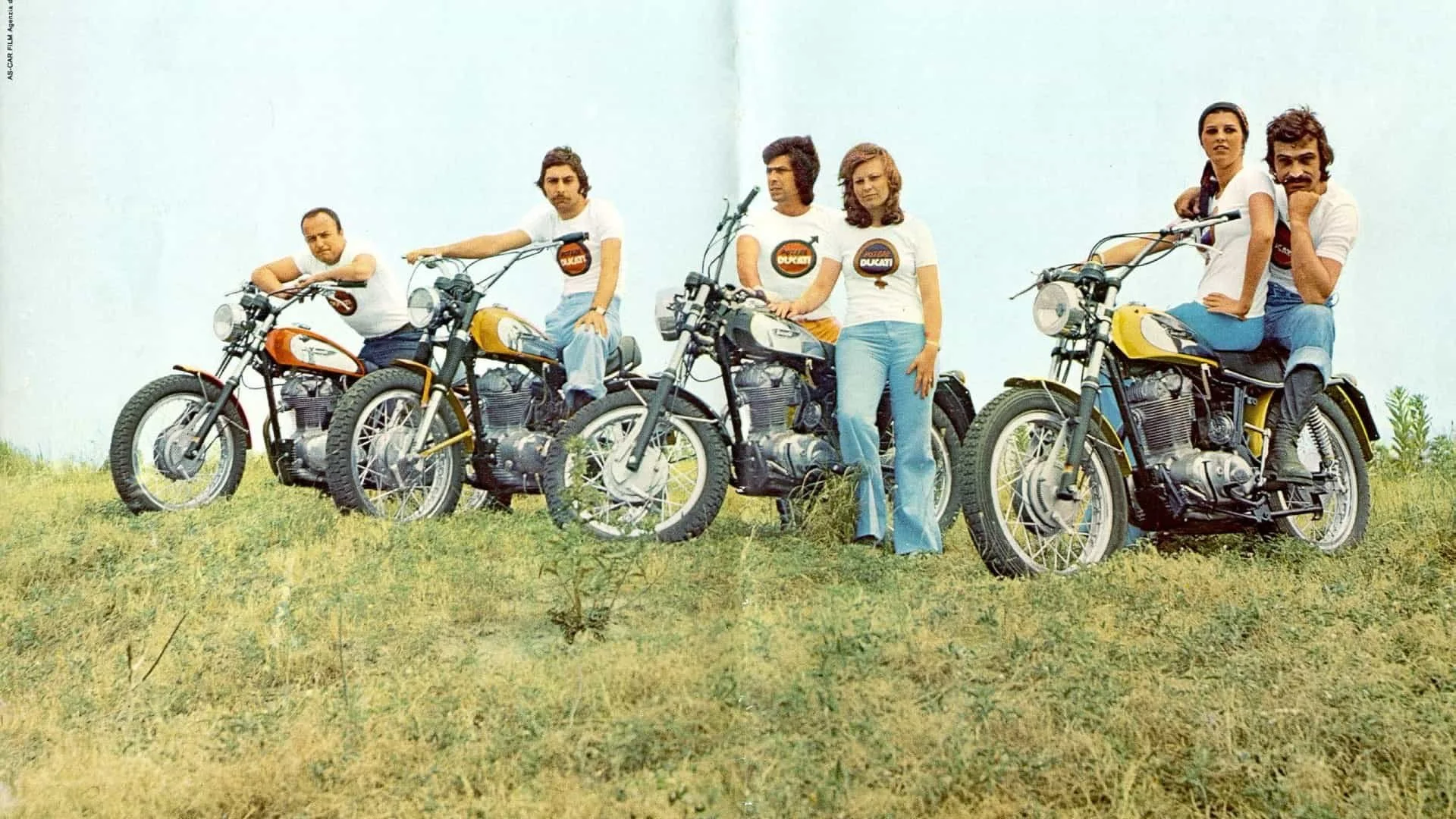 Ducati celebra los 10 años de Scrambler con una exposición en CASA SEAT