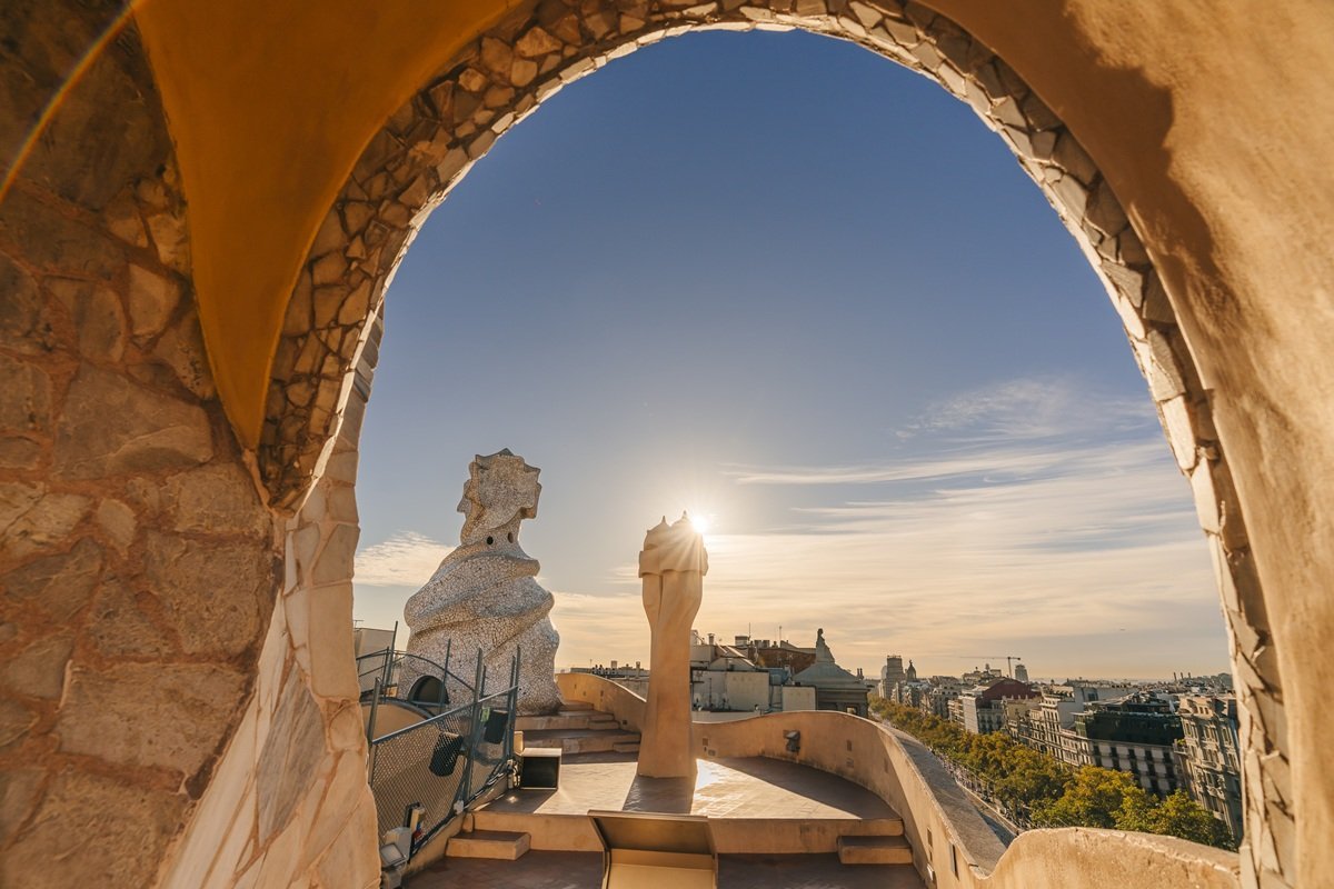 4767-02-la-pedrera-sunset_2.jpg