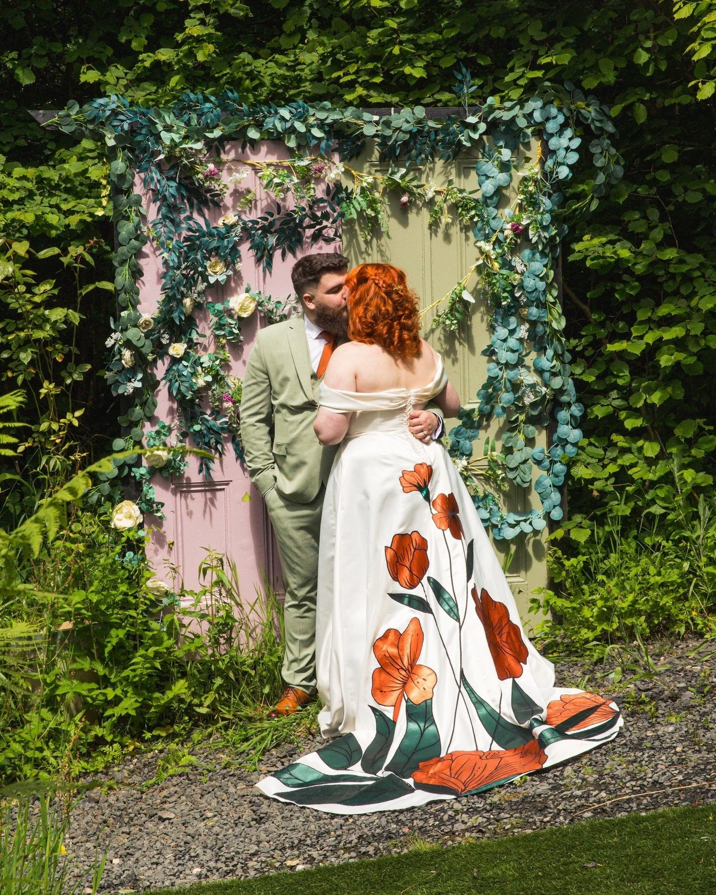 ✨THE DRESS✨

Did I mention I also made my wedding dress yet? And tied it in to the stationery and signage of course! You&rsquo;d think I&rsquo;d have made the dress first and design stationery later but nope! I was so indecisive that I was still sewi