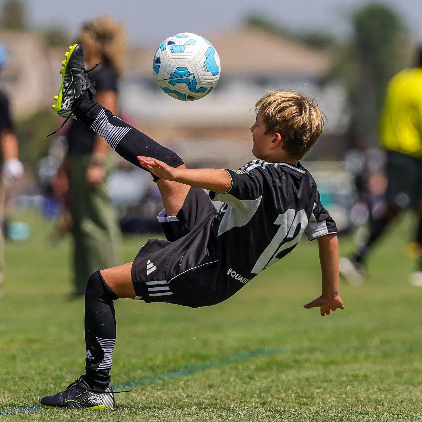 Life is like a game of soccer. YOU NEED GOALS !!! #thisisboca 📸 @bzfilms83