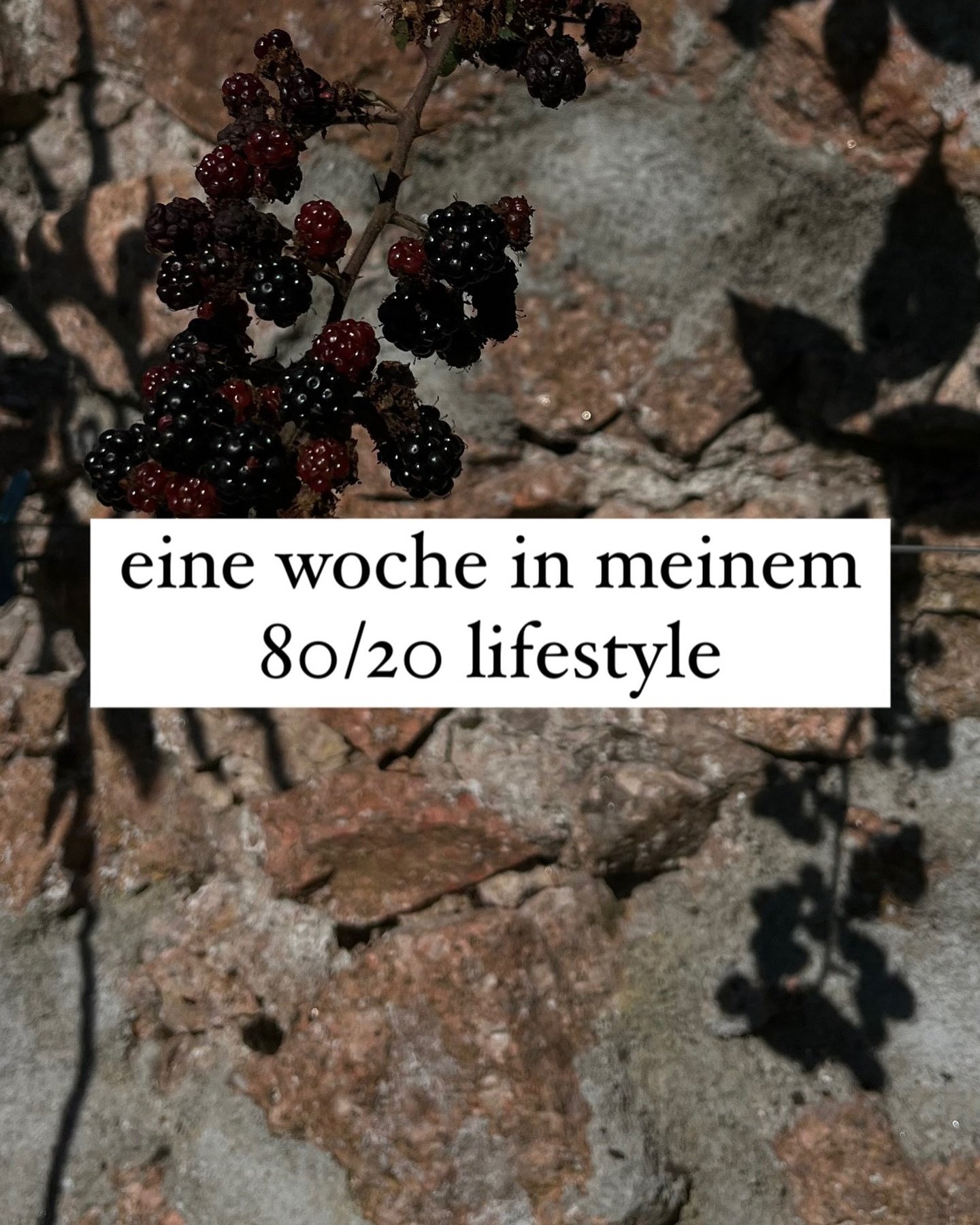 wie ein realisitsch gesunder lifestyle aussehen kann.👁️

slow living🌲☕️
gem&uuml;tlich meinen kaffee im garten geniessen.

handpan🛸🪘
ohne erwartung spielen, meditative kl&auml;nge kreieren, im moment sein.

14km rennen🏃🏽&zwj;♀️🍂
runner&lsquo;s