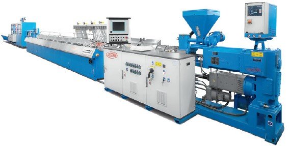 Industrial extrusion machine for pipes or profiles