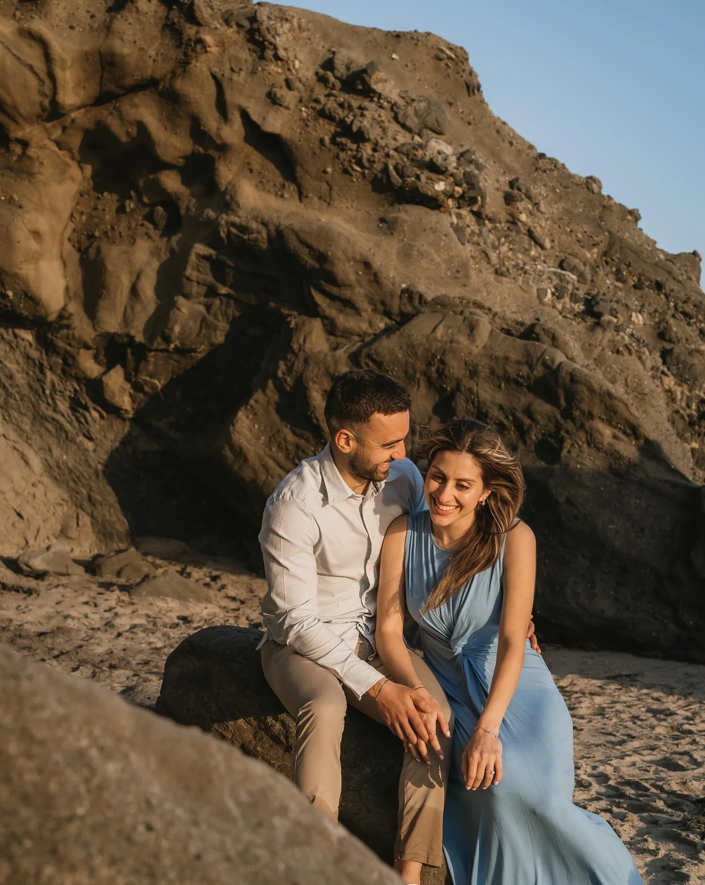 The ocean breeze, the golden light, &amp; a love that shines brighter than both &hearts;︎