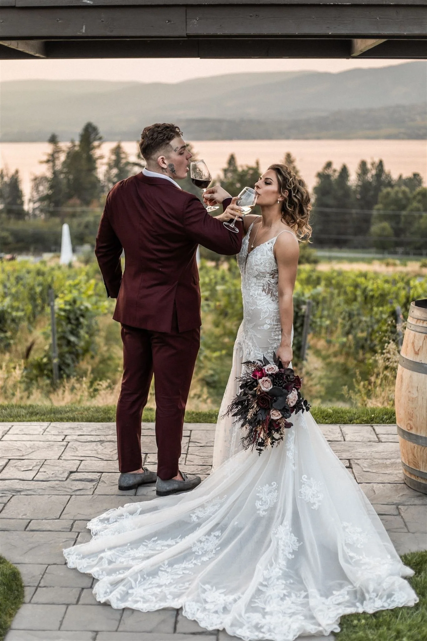 Roxanne&TreyPreviews 66_websize.jpg