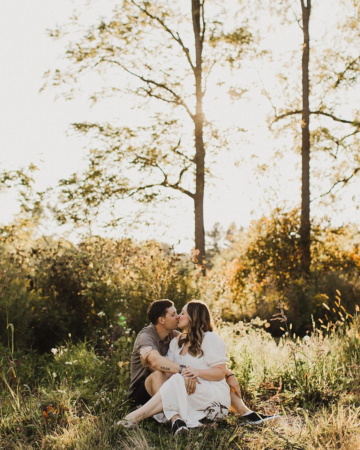 We absolutely love having photographers come to the farm and show their magic✨
Another successful shoot at Harlow Farm by @joboucherphotography