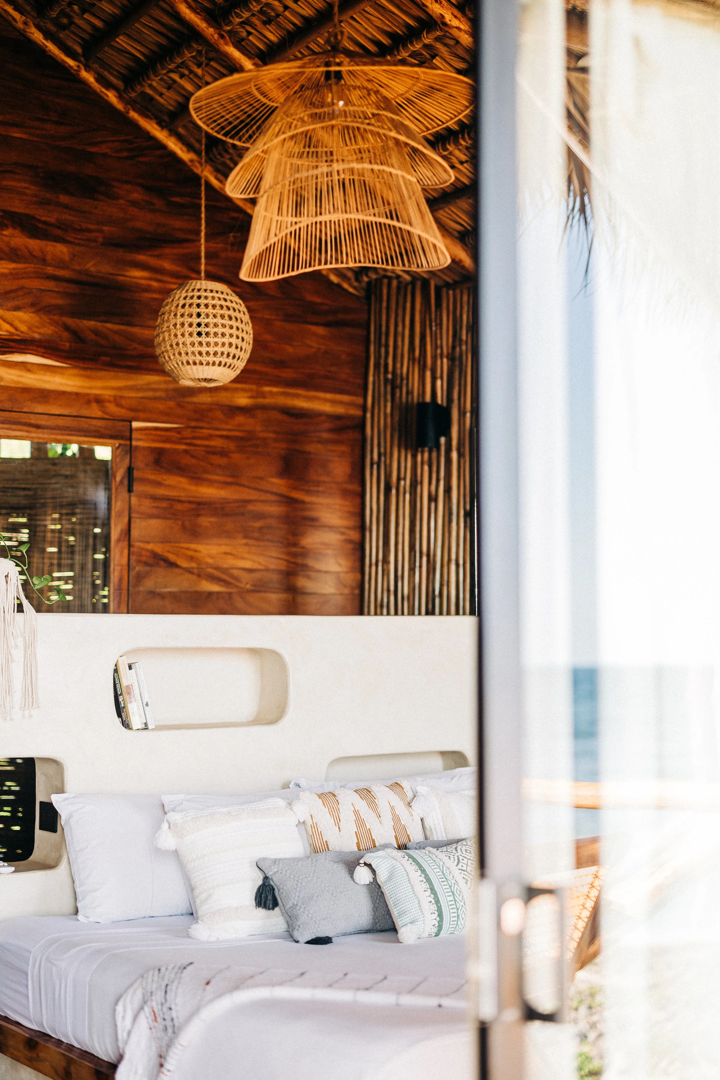 Copy of Copy of 089A8119-treehouse-bed.jpg
