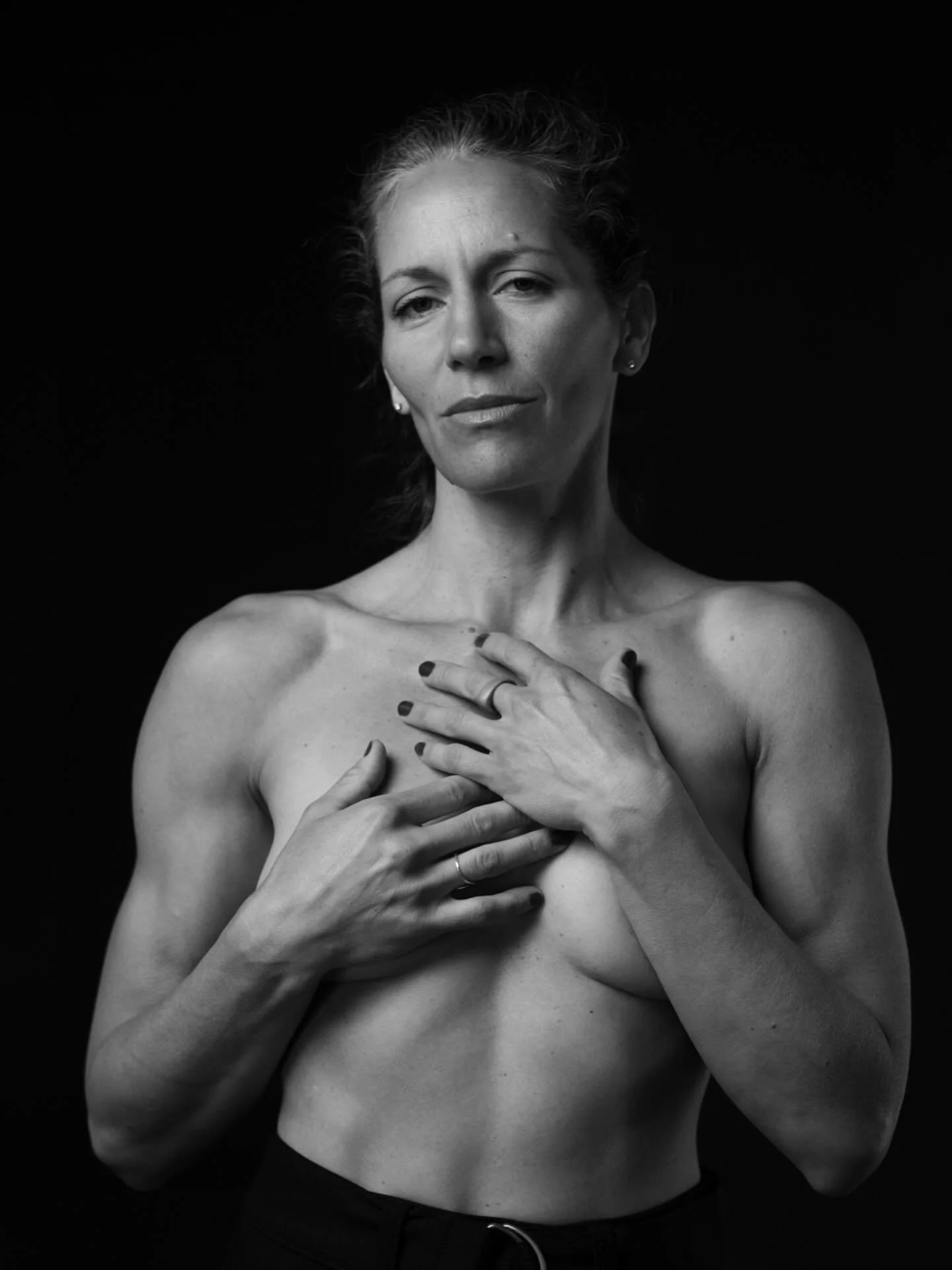 Hello beautiful people~ I am Elizabeth. 
Elizabeth Carlin Weigand.
Liz, Lizzy, Liz Carlin.

I am a woman whose wholeness exists as complementary energies. I claim them all. They are all ME. 

My being erupts in the fertile presence of vast dimensiona